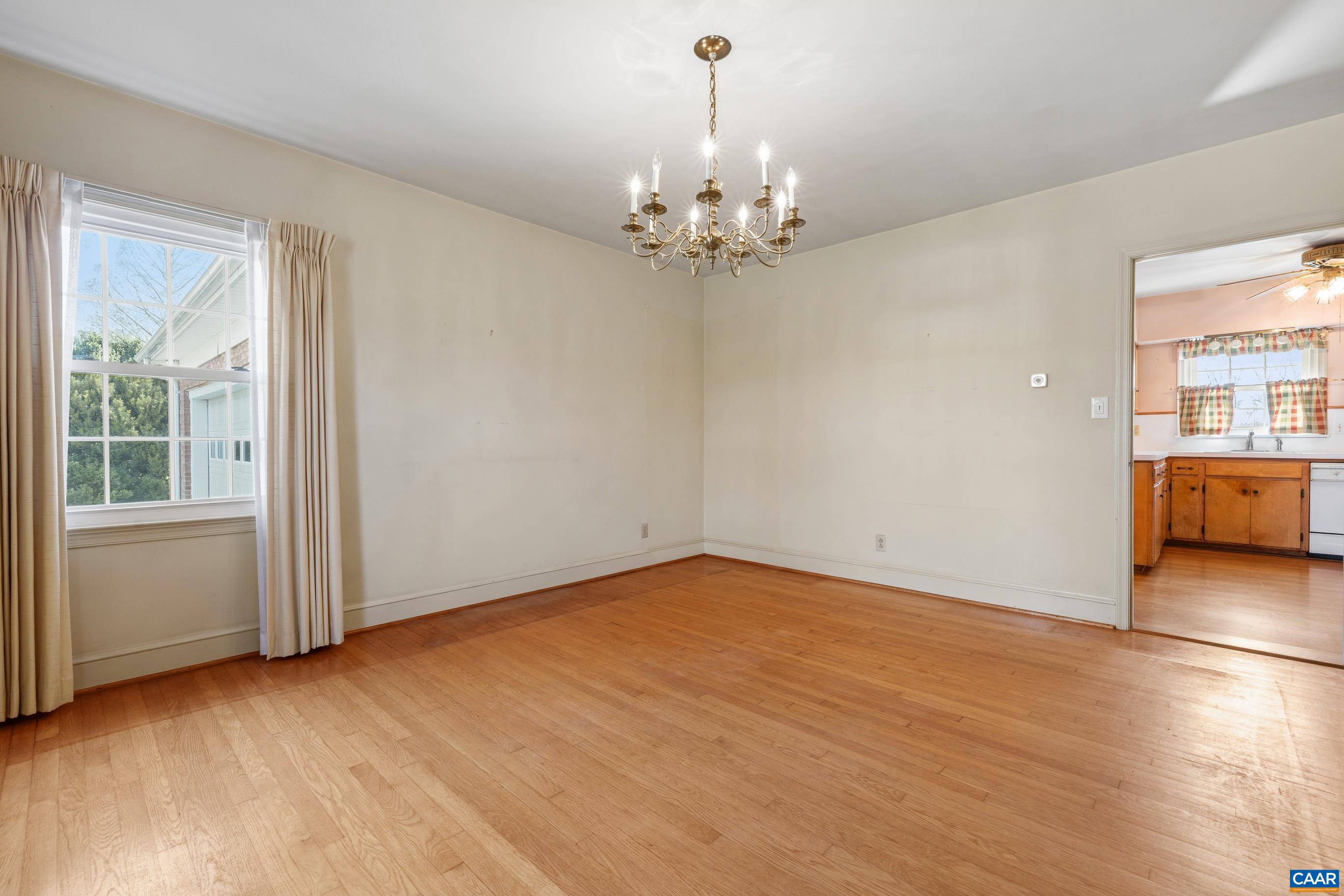 505 W BAKER ST, GORDONSVILLE, Virginia 22942, 4 Bedrooms Bedrooms, ,2 BathroomsBathrooms,Residential,505 W BAKER ST,675428 MLS # 675428