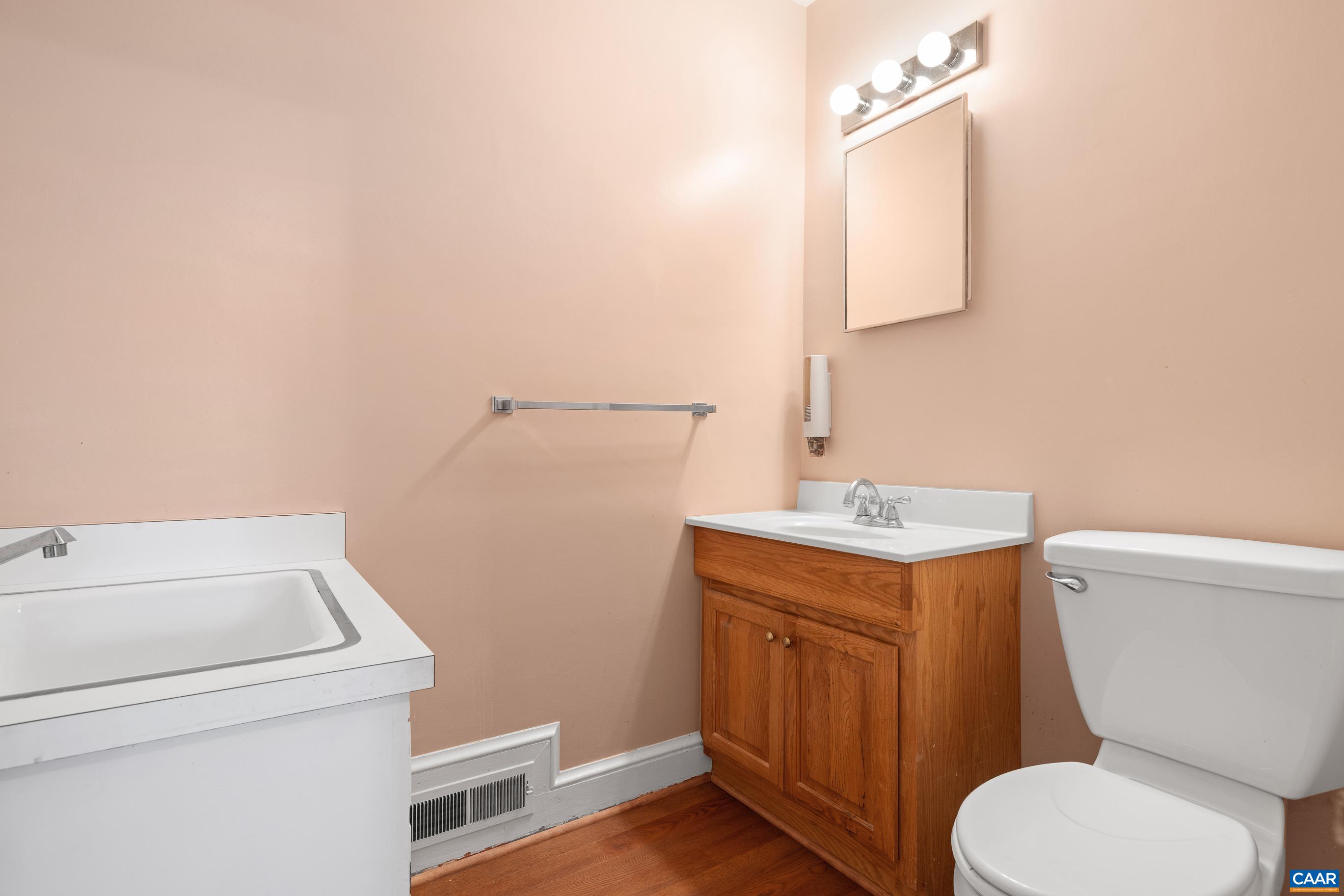 505 W BAKER ST, GORDONSVILLE, Virginia 22942, 4 Bedrooms Bedrooms, ,2 BathroomsBathrooms,Residential,505 W BAKER ST,675428 MLS # 675428