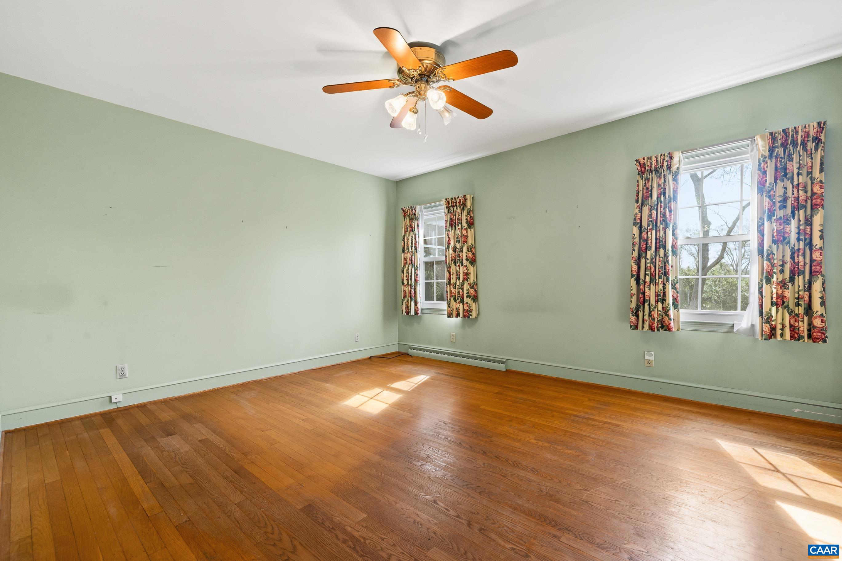 505 W BAKER ST, GORDONSVILLE, Virginia 22942, 4 Bedrooms Bedrooms, ,2 BathroomsBathrooms,Residential,505 W BAKER ST,675428 MLS # 675428