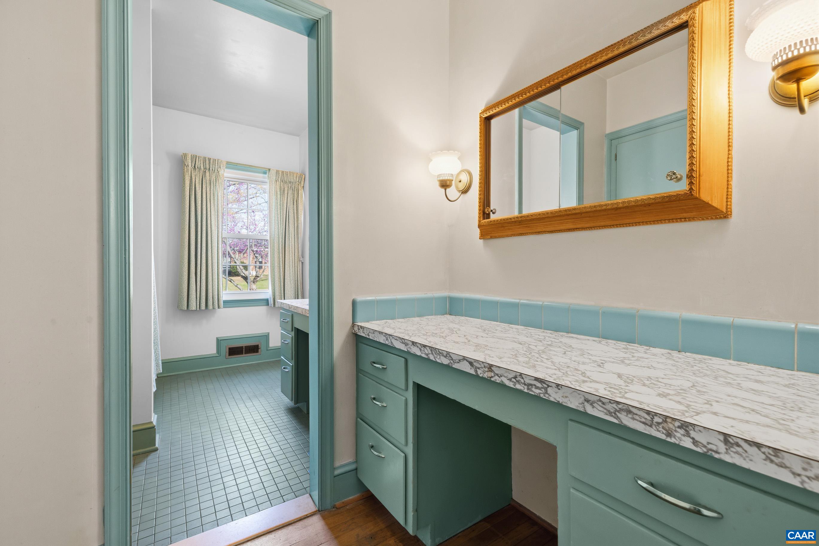 505 W BAKER ST, GORDONSVILLE, Virginia 22942, 4 Bedrooms Bedrooms, ,2 BathroomsBathrooms,Residential,505 W BAKER ST,675428 MLS # 675428