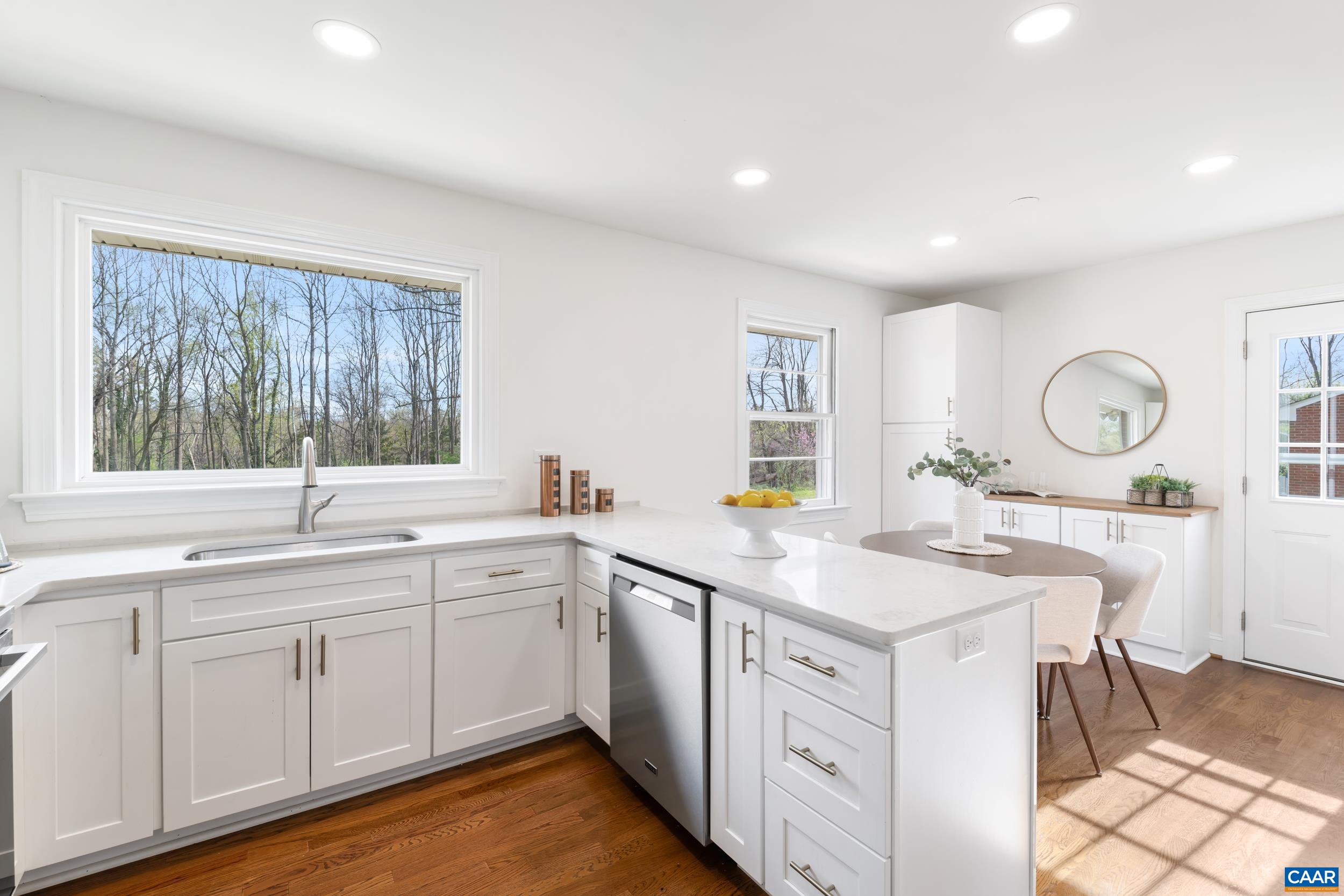 6459 HILLSBORO LN, CROZET, Virginia 22932, 3 Bedrooms Bedrooms, ,1 BathroomBathrooms,Residential,6459 HILLSBORO LN,675431 MLS # 675431