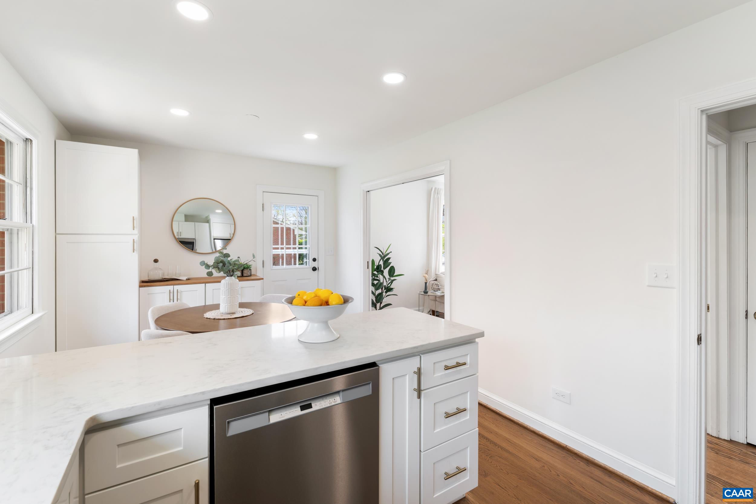 6459 HILLSBORO LN, CROZET, Virginia 22932, 3 Bedrooms Bedrooms, ,1 BathroomBathrooms,Residential,6459 HILLSBORO LN,675431 MLS # 675431