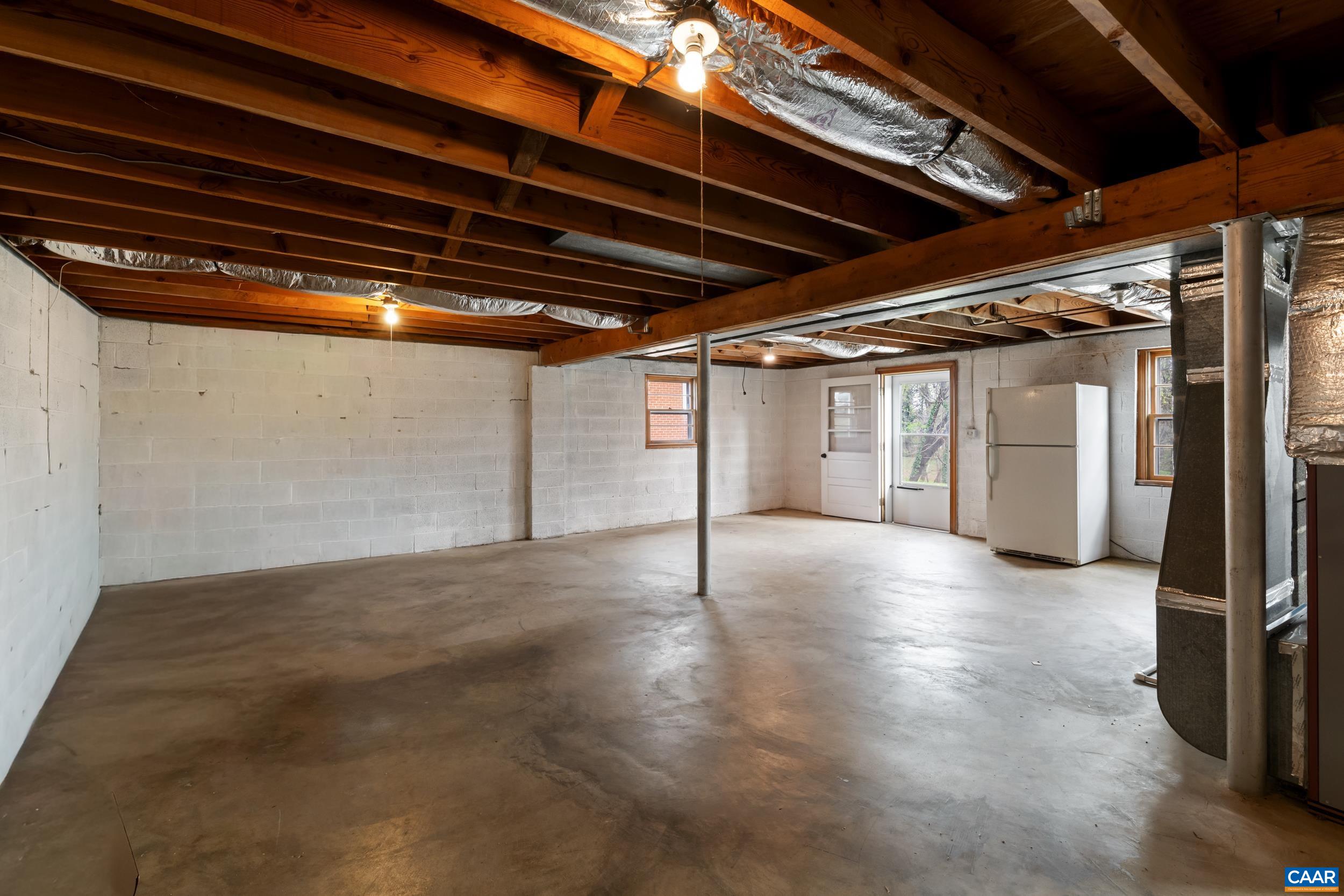 6459 HILLSBORO LN, CROZET, Virginia 22932, 3 Bedrooms Bedrooms, ,1 BathroomBathrooms,Residential,6459 HILLSBORO LN,675431 MLS # 675431