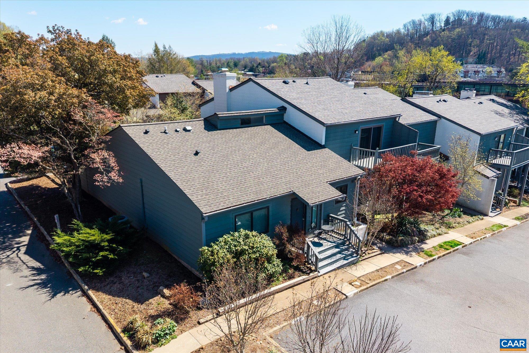 326 HARVEST DR, CHARLOTTESVILLE, Virginia 22903, 2 Bedrooms Bedrooms, ,2 BathroomsBathrooms,Residential,326 HARVEST DR,675434 MLS # 675434