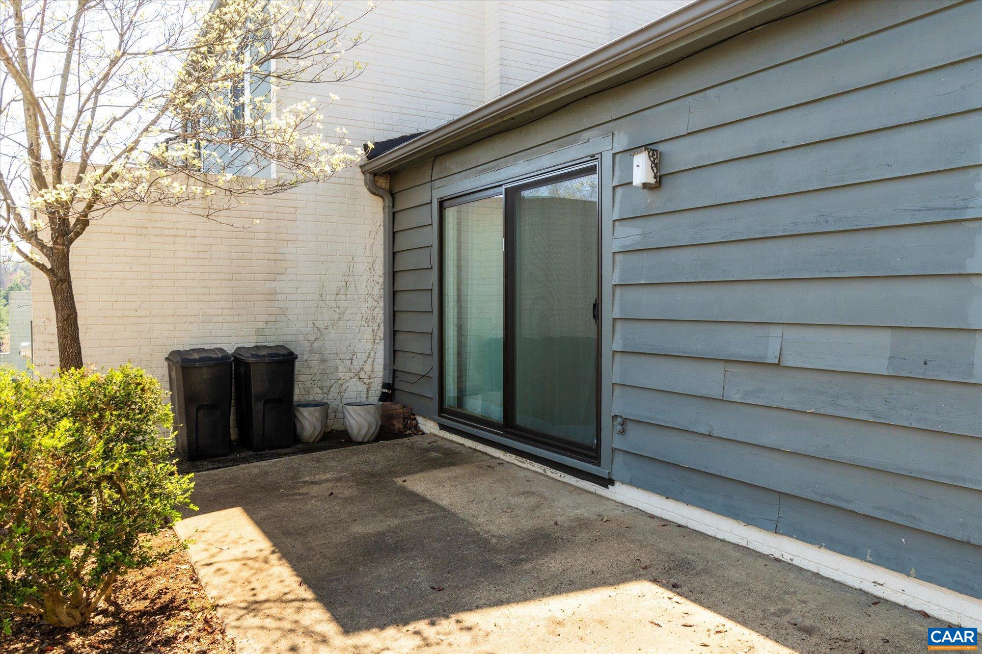 326 HARVEST DR, CHARLOTTESVILLE, Virginia 22903, 2 Bedrooms Bedrooms, ,2 BathroomsBathrooms,Residential,326 HARVEST DR,675434 MLS # 675434