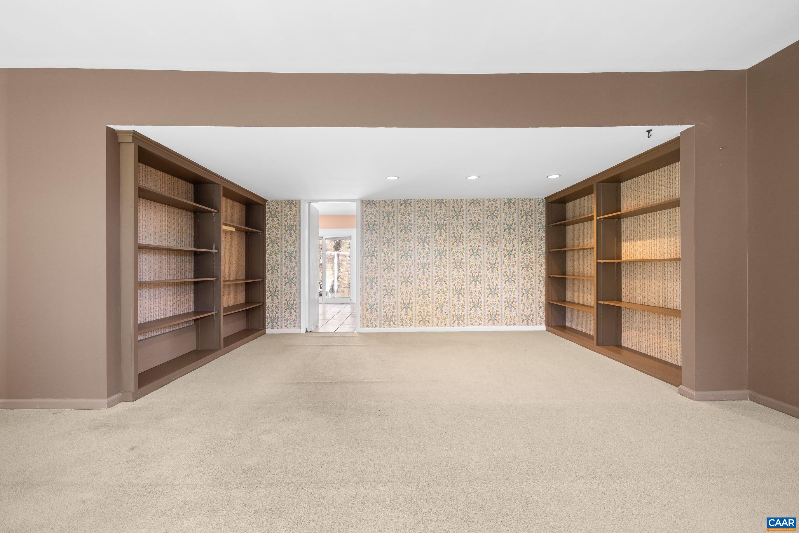 307 LAKE FOREST LN, CHARLOTTESVILLE, Virginia 22901, 3 Bedrooms Bedrooms, ,3 BathroomsBathrooms,Residential,307 LAKE FOREST LN,675445 MLS # 675445 307 LAKE FOREST LN, CHARLOTTESVILLE, Virginia 22901, 3 Bedrooms Bedrooms, ,3 BathroomsBathrooms,Residential,307 LAKE FOREST LN,675445 MLS # 675445