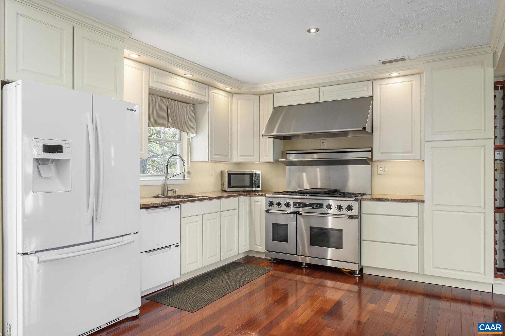 1655 REDWING LN, CHARLOTTESVILLE, Virginia 22911, 4 Bedrooms Bedrooms, ,2 BathroomsBathrooms,Residential,Prime Hollymead Living – Walkable & Full,1655 REDWING LN,675479 MLS # 675479 1655 REDWING LN, CHARLOTTESVILLE, Virginia 22911, 4 Bedrooms Bedrooms, ,2 BathroomsBathrooms,Residential,Prime Hollymead Living – Walkable & Full,1655 REDWING LN,675479 MLS # 675479