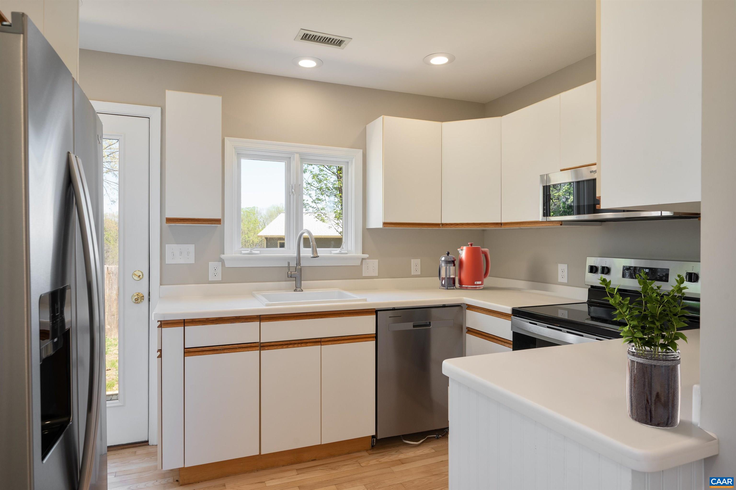 395 BURCHS CREEK RD, CROZET, Virginia 22932, 3 Bedrooms Bedrooms, ,1 BathroomBathrooms,Residential,Greenwood Cottage,395 BURCHS CREEK RD,675526 MLS # 675526