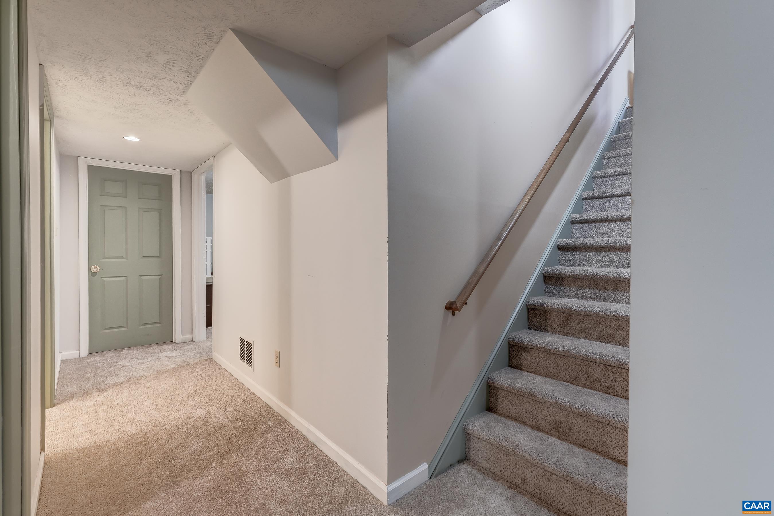 15 AUSTIN DR, PALMYRA, Virginia 22963, 4 Bedrooms Bedrooms, ,3 BathroomsBathrooms,Residential,15 AUSTIN DR,675533 MLS # 675533