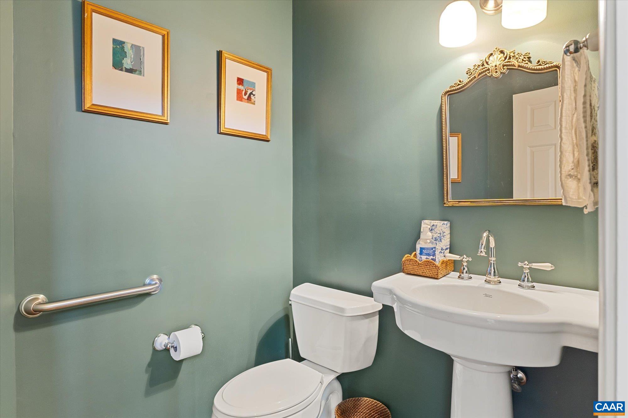 3255 AVEBURY LN, KESWICK, Virginia 22947, 5 Bedrooms Bedrooms, ,3 BathroomsBathrooms,Residential,3255 AVEBURY LN,675547 MLS # 675547