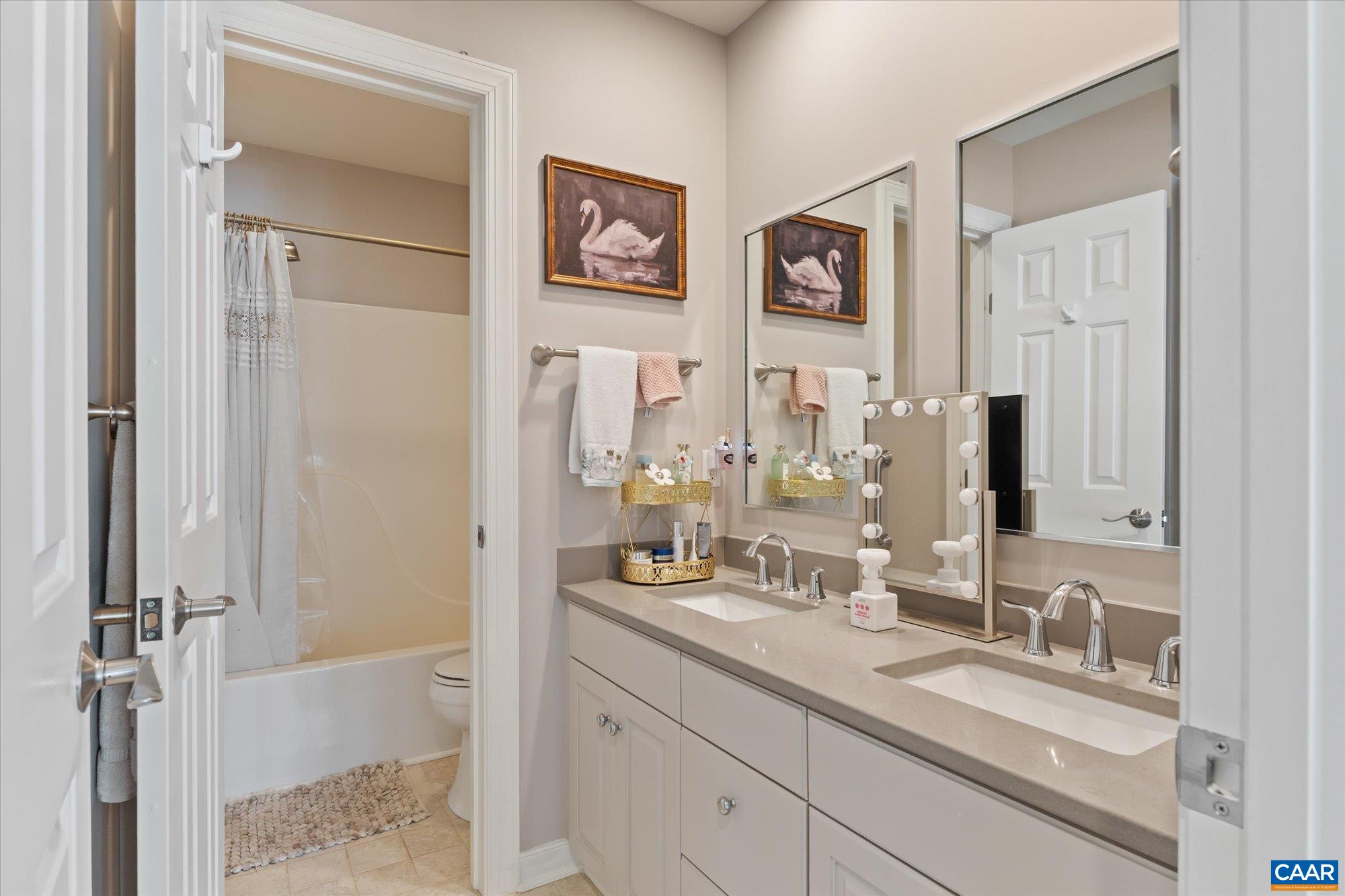 3255 AVEBURY LN, KESWICK, Virginia 22947, 5 Bedrooms Bedrooms, ,3 BathroomsBathrooms,Residential,3255 AVEBURY LN,675547 MLS # 675547