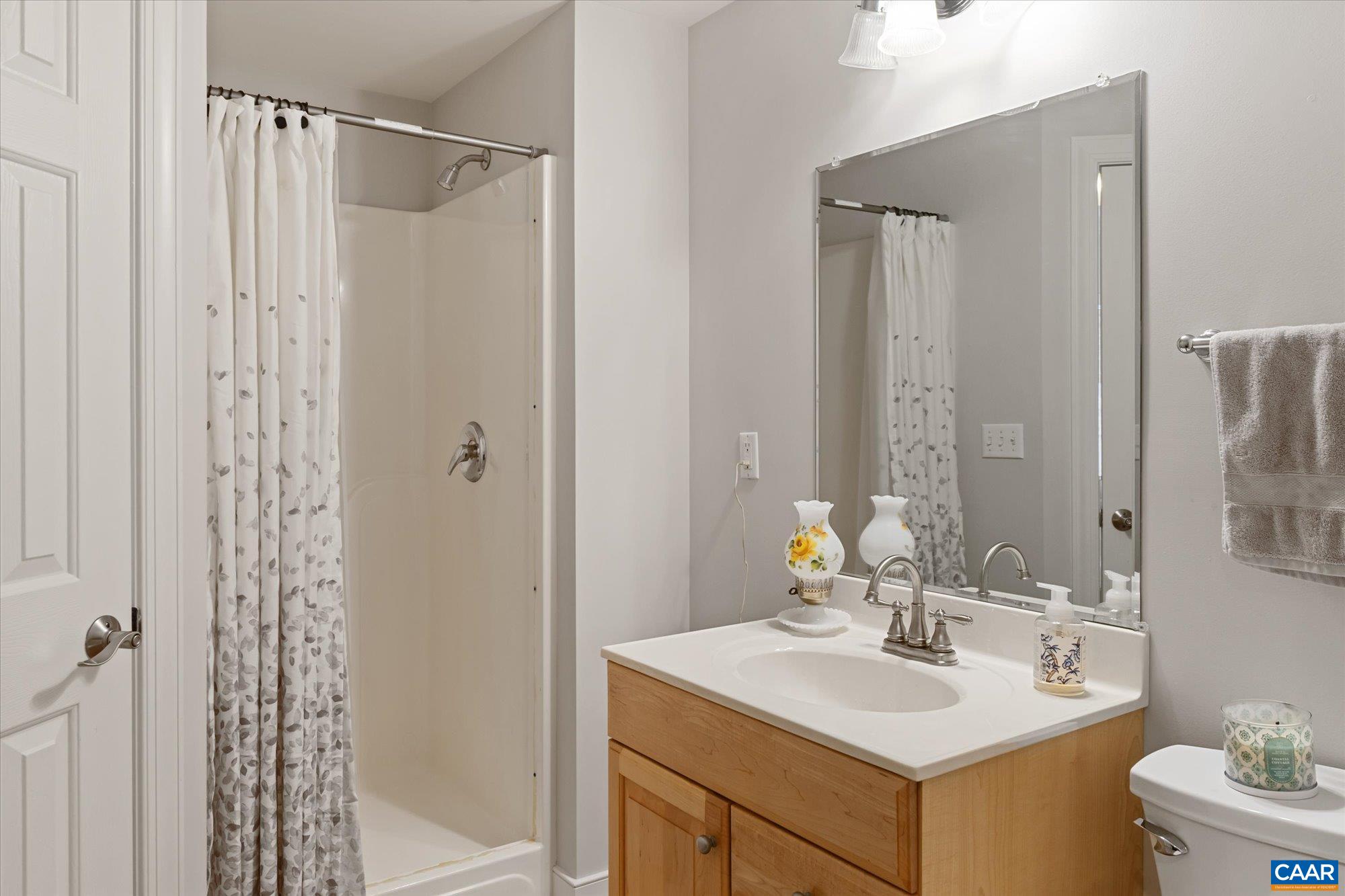 3255 AVEBURY LN, KESWICK, Virginia 22947, 5 Bedrooms Bedrooms, ,3 BathroomsBathrooms,Residential,3255 AVEBURY LN,675547 MLS # 675547