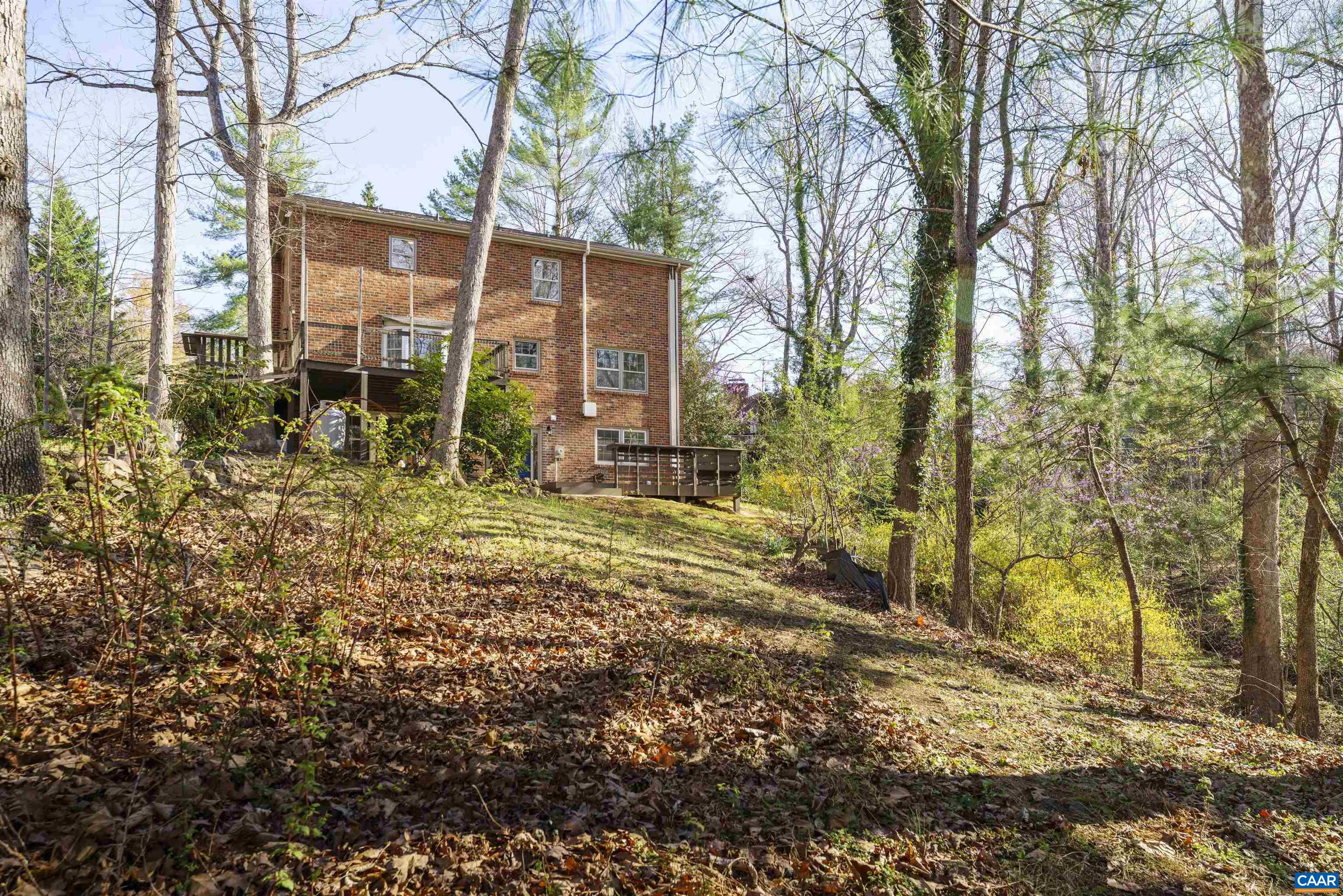 104 SMITHFIELD CT, CHARLOTTESVILLE, Virginia 22901, 5 Bedrooms Bedrooms, ,3 BathroomsBathrooms,Residential,104 SMITHFIELD CT,675548 MLS # 675548 104 SMITHFIELD CT, CHARLOTTESVILLE, Virginia 22901, 5 Bedrooms Bedrooms, ,3 BathroomsBathrooms,Residential,104 SMITHFIELD CT,675548 MLS # 675548