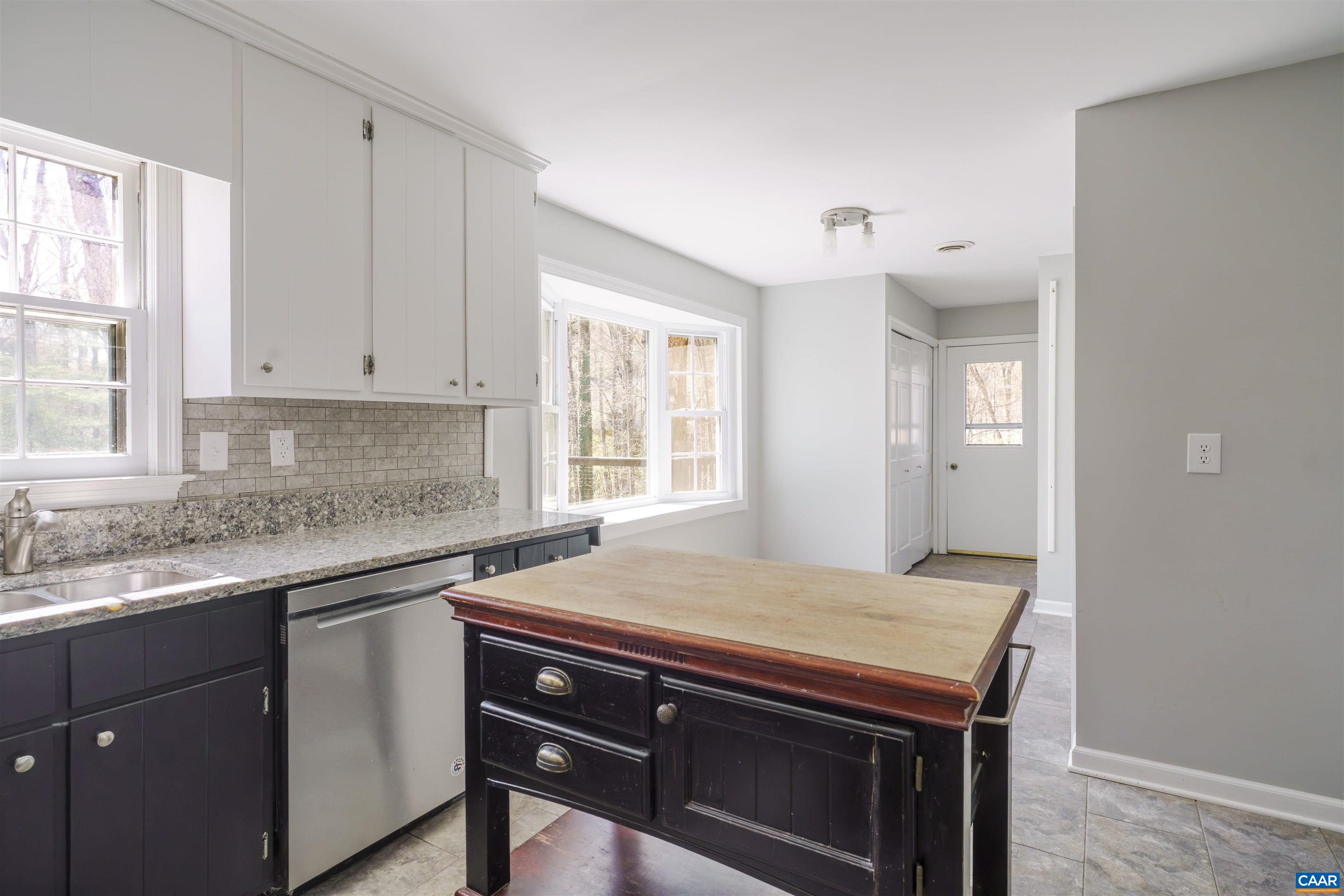 104 SMITHFIELD CT, CHARLOTTESVILLE, Virginia 22901, 5 Bedrooms Bedrooms, ,3 BathroomsBathrooms,Residential,104 SMITHFIELD CT,675548 MLS # 675548 104 SMITHFIELD CT, CHARLOTTESVILLE, Virginia 22901, 5 Bedrooms Bedrooms, ,3 BathroomsBathrooms,Residential,104 SMITHFIELD CT,675548 MLS # 675548