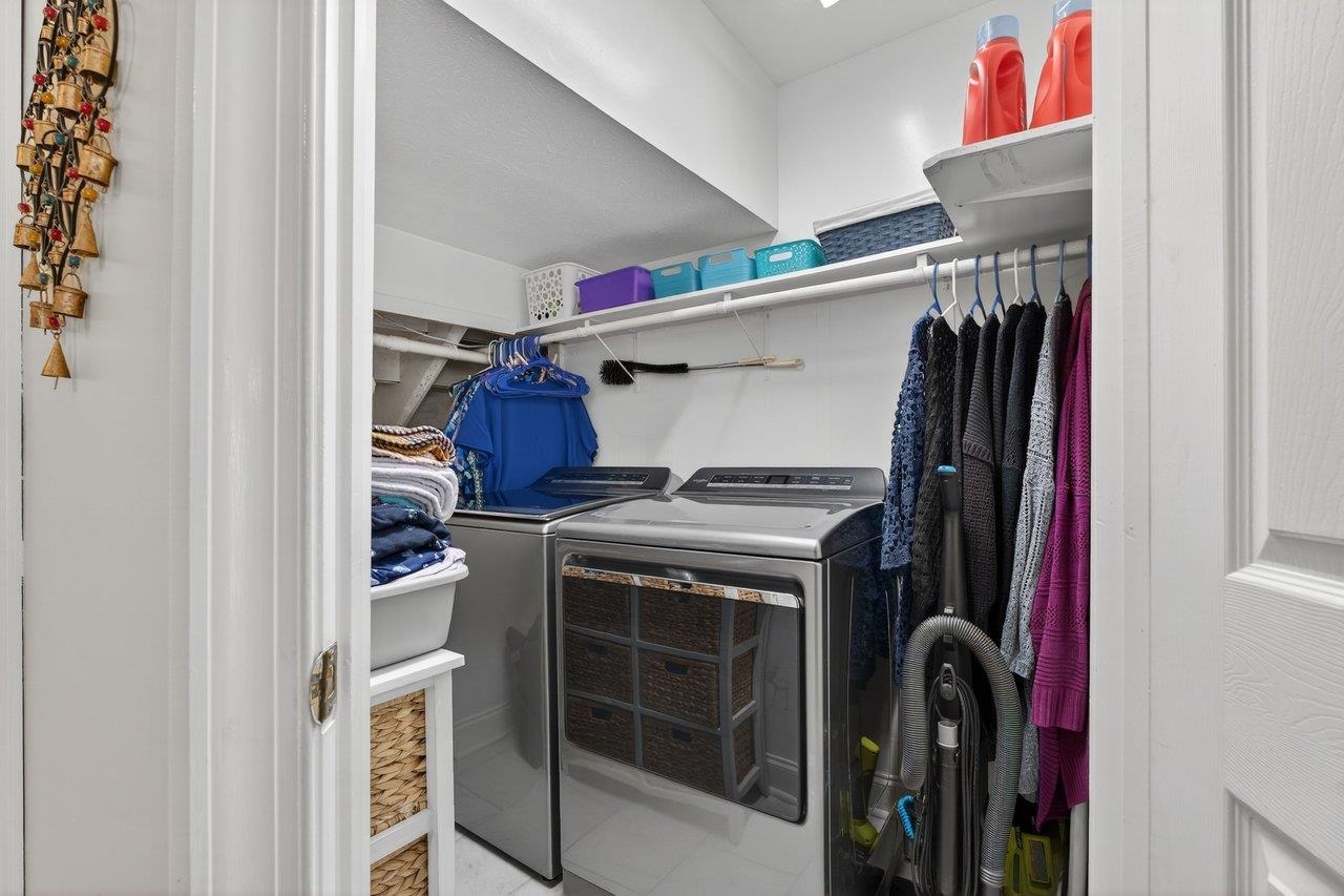 298 EMERALD DR, HARRISONBURG, Virginia 22801, 3 Bedrooms Bedrooms, ,2 BathroomsBathrooms,Residential,Spacious 3BR Townhome in a Prime Location with Bas,298 EMERALD DR,675552 MLS # 675552 298 EMERALD DR, HARRISONBURG, Virginia 22801, 3 Bedrooms Bedrooms, ,2 BathroomsBathrooms,Residential,Spacious 3BR Townhome in a Prime Location with Bas,298 EMERALD DR,675552 MLS # 675552