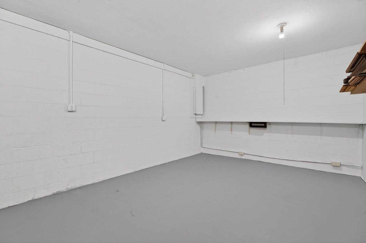 298 EMERALD DR, HARRISONBURG, Virginia 22801, 3 Bedrooms Bedrooms, ,2 BathroomsBathrooms,Residential,Spacious 3BR Townhome in a Prime Location with Bas,298 EMERALD DR,675552 MLS # 675552 298 EMERALD DR, HARRISONBURG, Virginia 22801, 3 Bedrooms Bedrooms, ,2 BathroomsBathrooms,Residential,Spacious 3BR Townhome in a Prime Location with Bas,298 EMERALD DR,675552 MLS # 675552