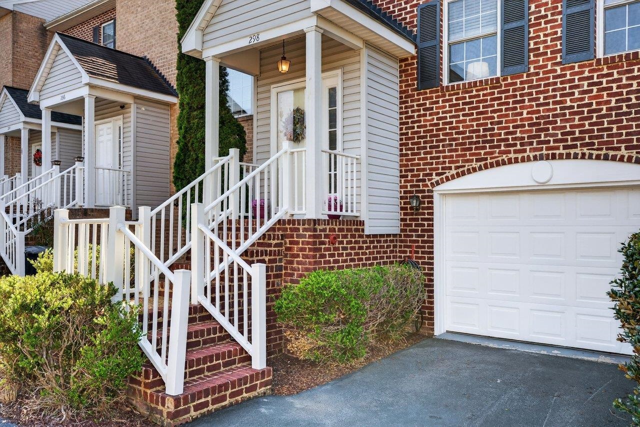 298 EMERALD DR, HARRISONBURG, Virginia 22801, 3 Bedrooms Bedrooms, ,2 BathroomsBathrooms,Residential,Spacious 3BR Townhome in a Prime Location with Bas,298 EMERALD DR,675552 MLS # 675552 298 EMERALD DR, HARRISONBURG, Virginia 22801, 3 Bedrooms Bedrooms, ,2 BathroomsBathrooms,Residential,Spacious 3BR Townhome in a Prime Location with Bas,298 EMERALD DR,675552 MLS # 675552