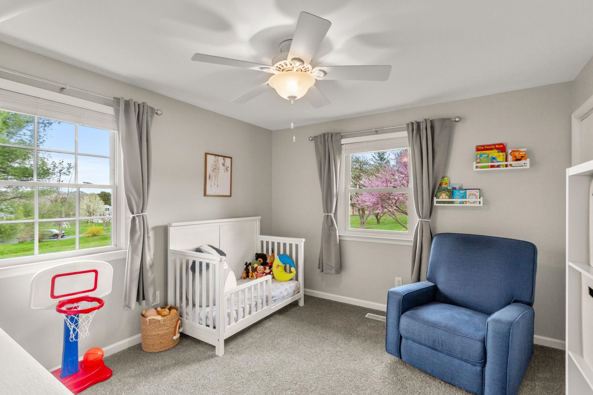 549 ARROWHEAD LN, NEW MARKET, Virginia 22844, 3 Bedrooms Bedrooms, ,1 BathroomBathrooms,Residential,549 ARROWHEAD LN,675553 MLS # 675553