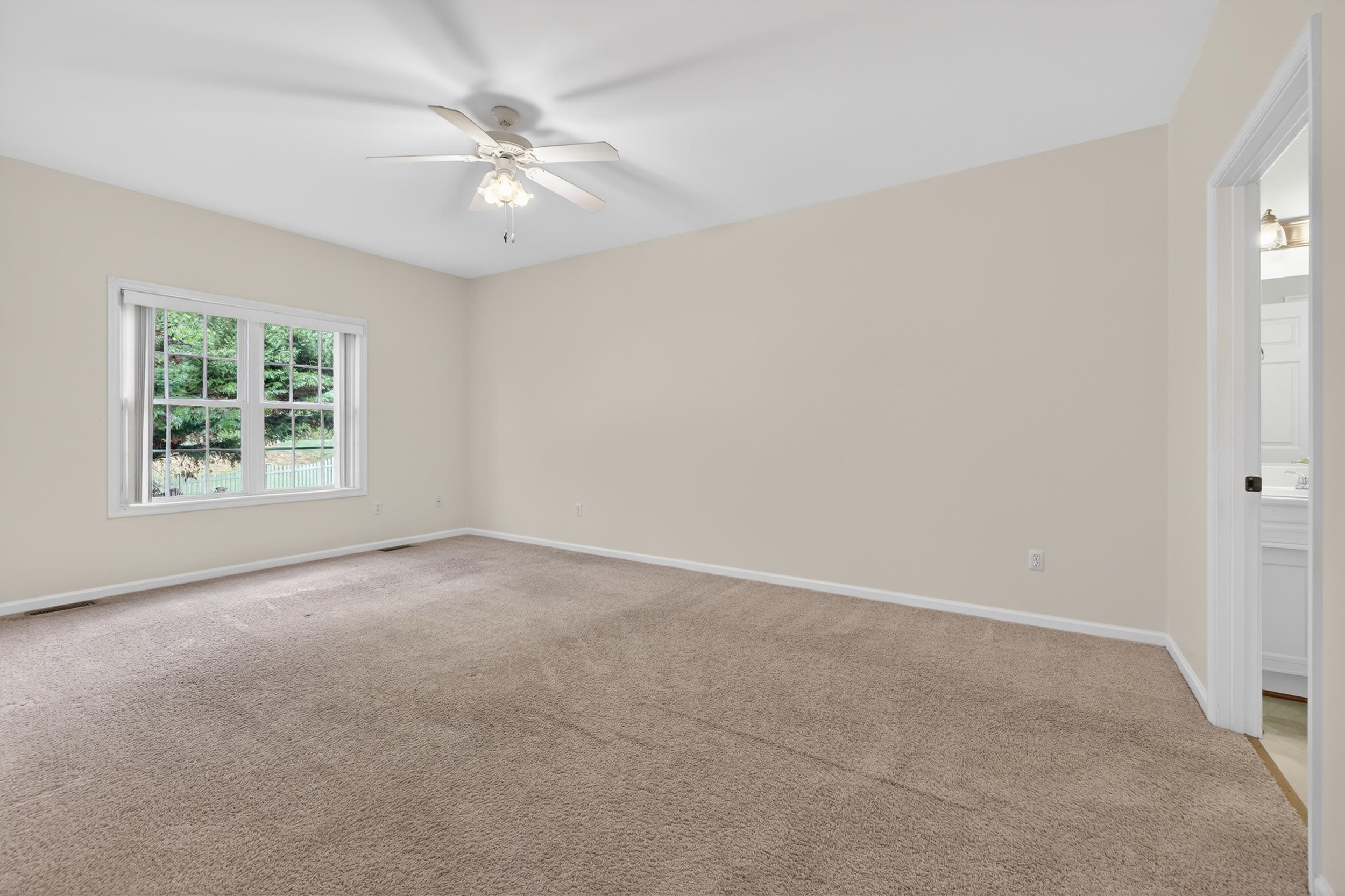 1252 WHITE ROCK CT, WOODSTOCK, Virginia 22664, 4 Bedrooms Bedrooms, ,2 BathroomsBathrooms,Residential,1252 WHITE ROCK CT,675555 MLS # 675555 1252 WHITE ROCK CT, WOODSTOCK, Virginia 22664, 4 Bedrooms Bedrooms, ,2 BathroomsBathrooms,Residential,1252 WHITE ROCK CT,675555 MLS # 675555