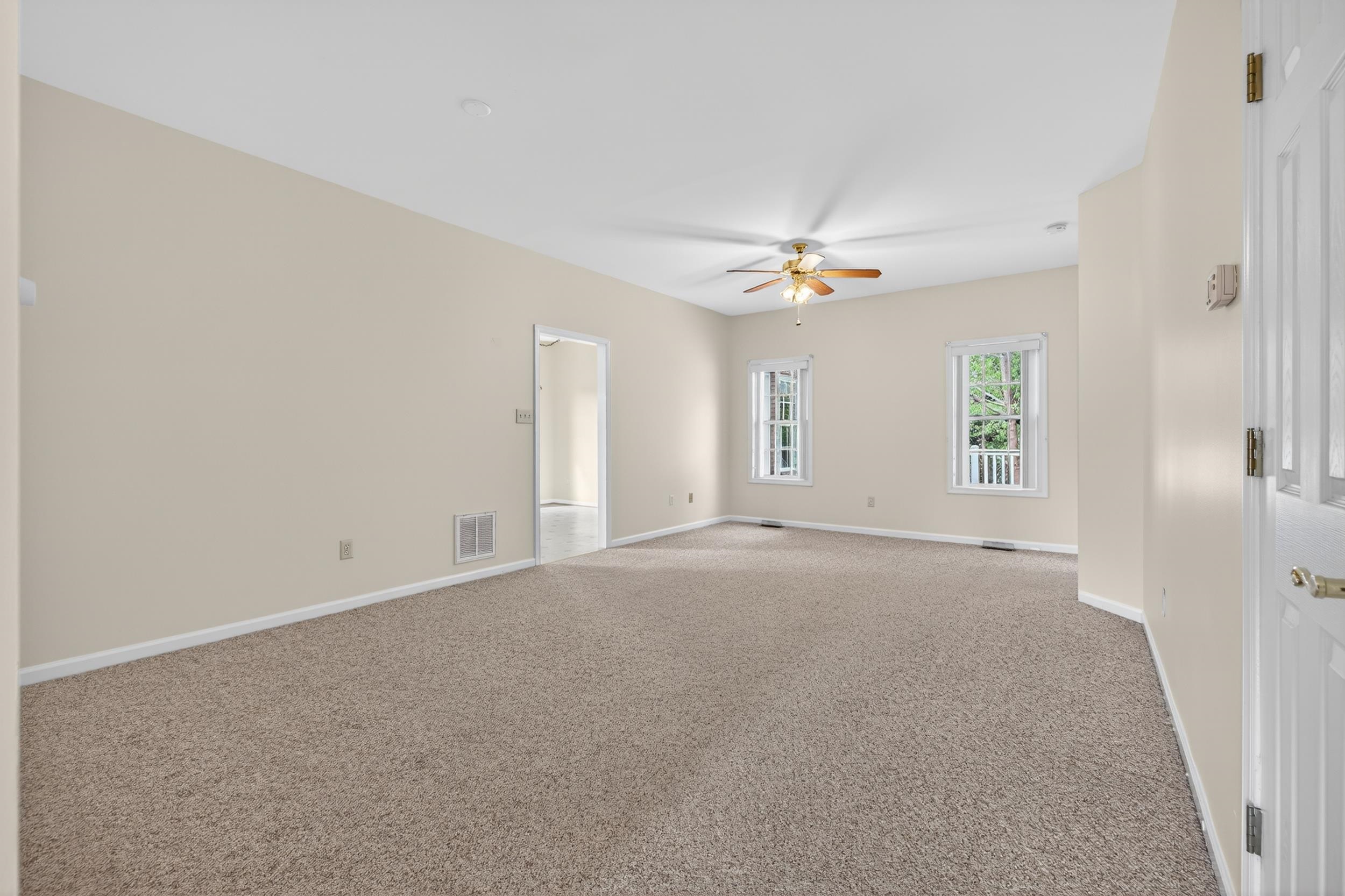 1252 WHITE ROCK CT, WOODSTOCK, Virginia 22664, 4 Bedrooms Bedrooms, ,2 BathroomsBathrooms,Residential,1252 WHITE ROCK CT,675555 MLS # 675555 1252 WHITE ROCK CT, WOODSTOCK, Virginia 22664, 4 Bedrooms Bedrooms, ,2 BathroomsBathrooms,Residential,1252 WHITE ROCK CT,675555 MLS # 675555