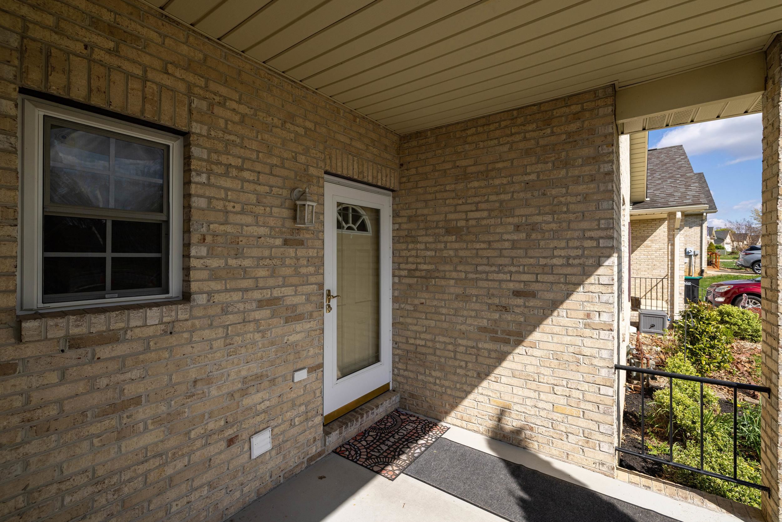 1252 WHITE ROCK CT, WOODSTOCK, Virginia 22664, 4 Bedrooms Bedrooms, ,2 BathroomsBathrooms,Residential,1252 WHITE ROCK CT,675555 MLS # 675555 1252 WHITE ROCK CT, WOODSTOCK, Virginia 22664, 4 Bedrooms Bedrooms, ,2 BathroomsBathrooms,Residential,1252 WHITE ROCK CT,675555 MLS # 675555