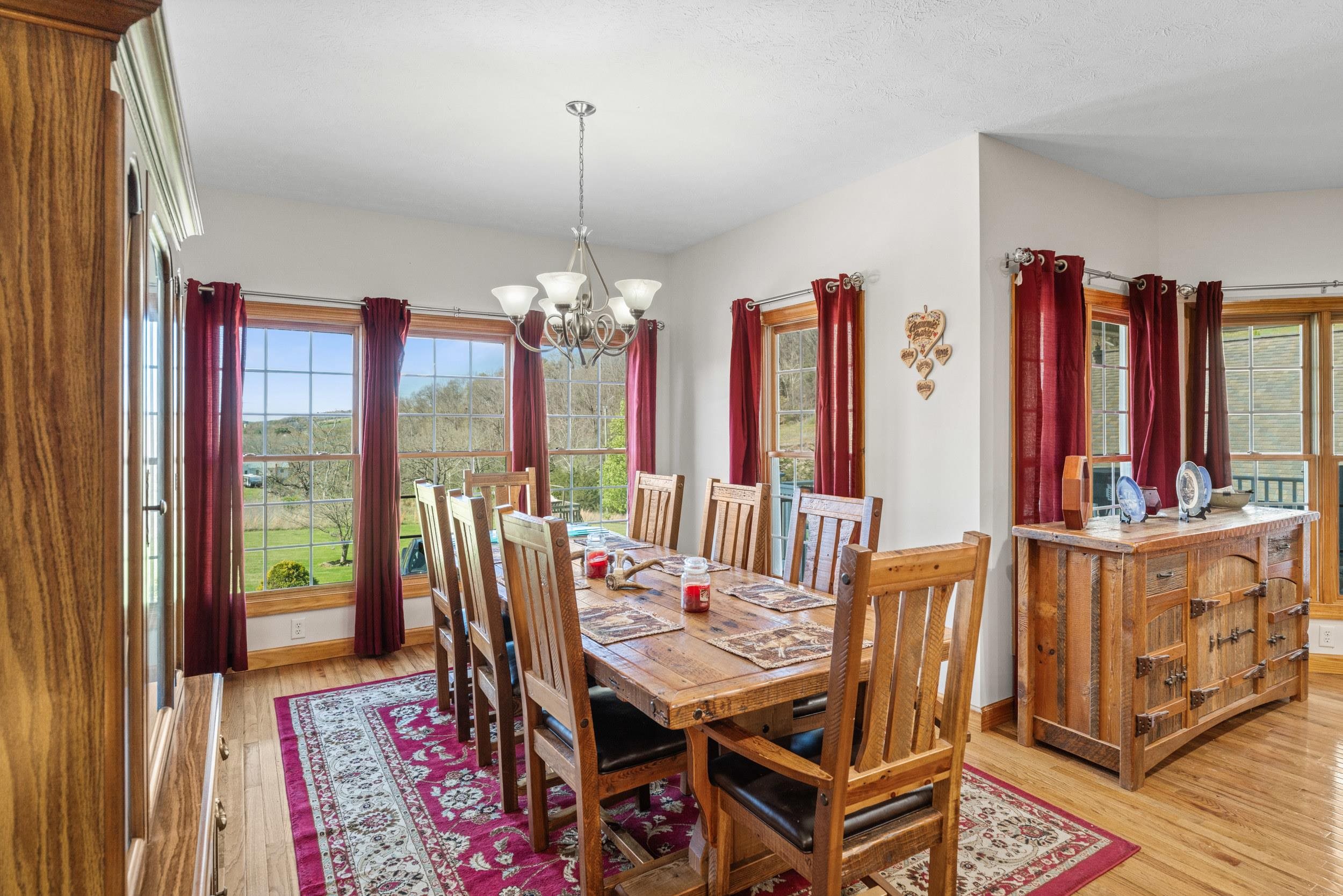 721 LEAPORT RD, VERONA, Virginia 24482, 4 Bedrooms Bedrooms, ,3 BathroomsBathrooms,Residential,721 LEAPORT RD,675556 MLS # 675556 721 LEAPORT RD, VERONA, Virginia 24482, 4 Bedrooms Bedrooms, ,3 BathroomsBathrooms,Residential,721 LEAPORT RD,675556 MLS # 675556