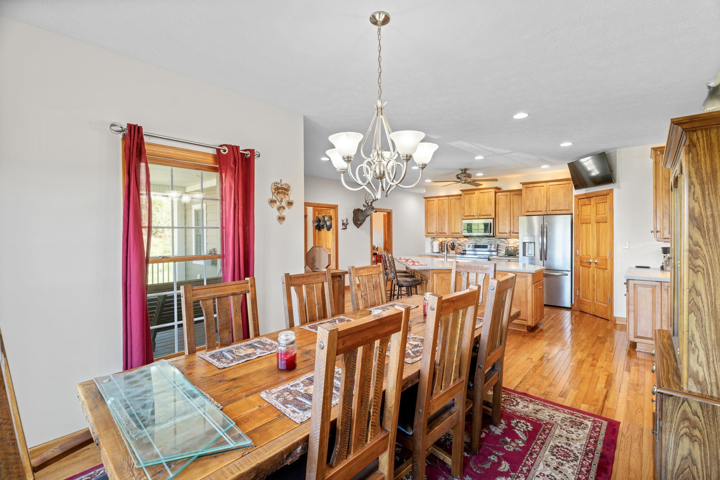 721 LEAPORT RD, VERONA, Virginia 24482, 4 Bedrooms Bedrooms, ,3 BathroomsBathrooms,Residential,721 LEAPORT RD,675556 MLS # 675556 721 LEAPORT RD, VERONA, Virginia 24482, 4 Bedrooms Bedrooms, ,3 BathroomsBathrooms,Residential,721 LEAPORT RD,675556 MLS # 675556