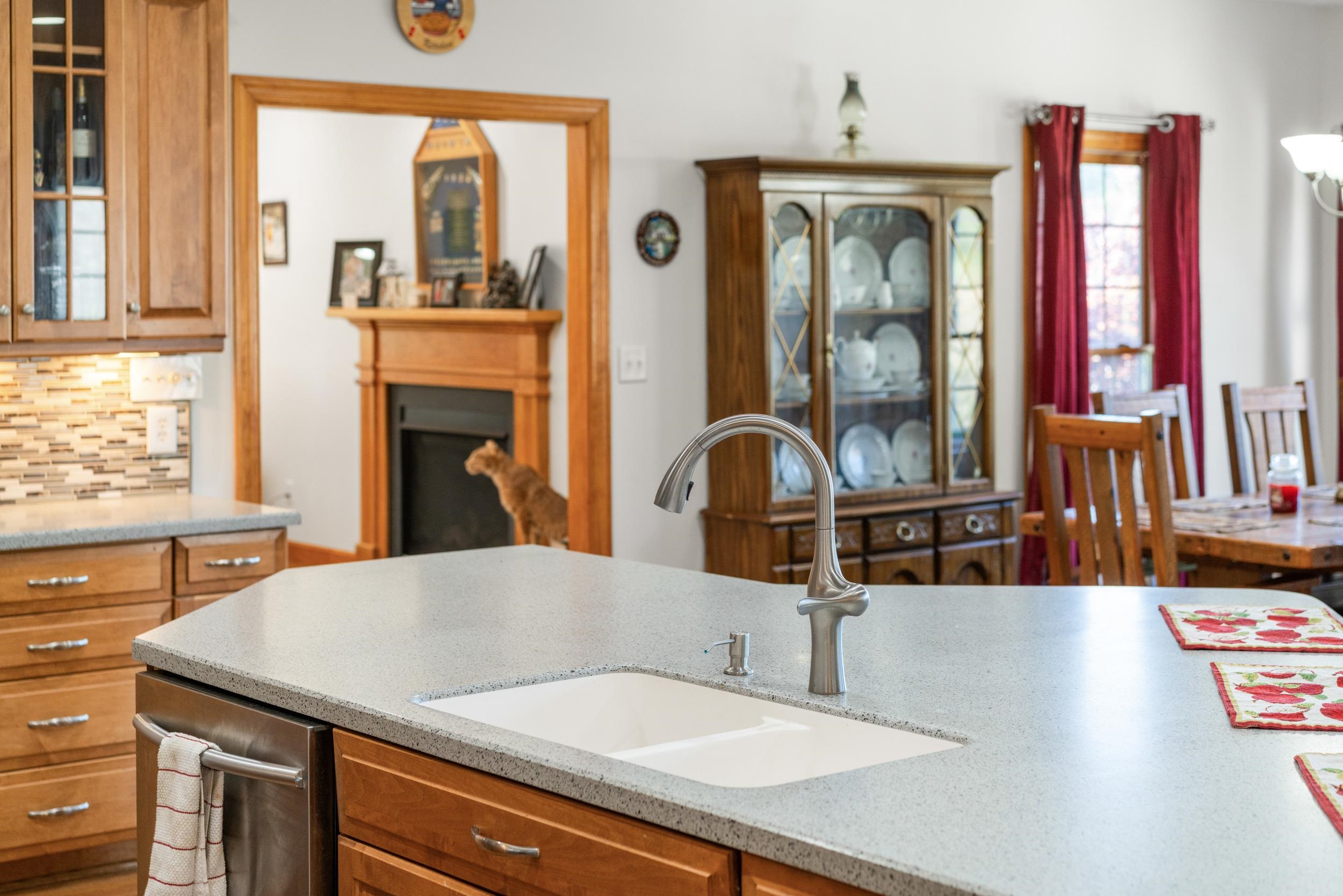 721 LEAPORT RD, VERONA, Virginia 24482, 4 Bedrooms Bedrooms, ,3 BathroomsBathrooms,Residential,721 LEAPORT RD,675556 MLS # 675556 721 LEAPORT RD, VERONA, Virginia 24482, 4 Bedrooms Bedrooms, ,3 BathroomsBathrooms,Residential,721 LEAPORT RD,675556 MLS # 675556