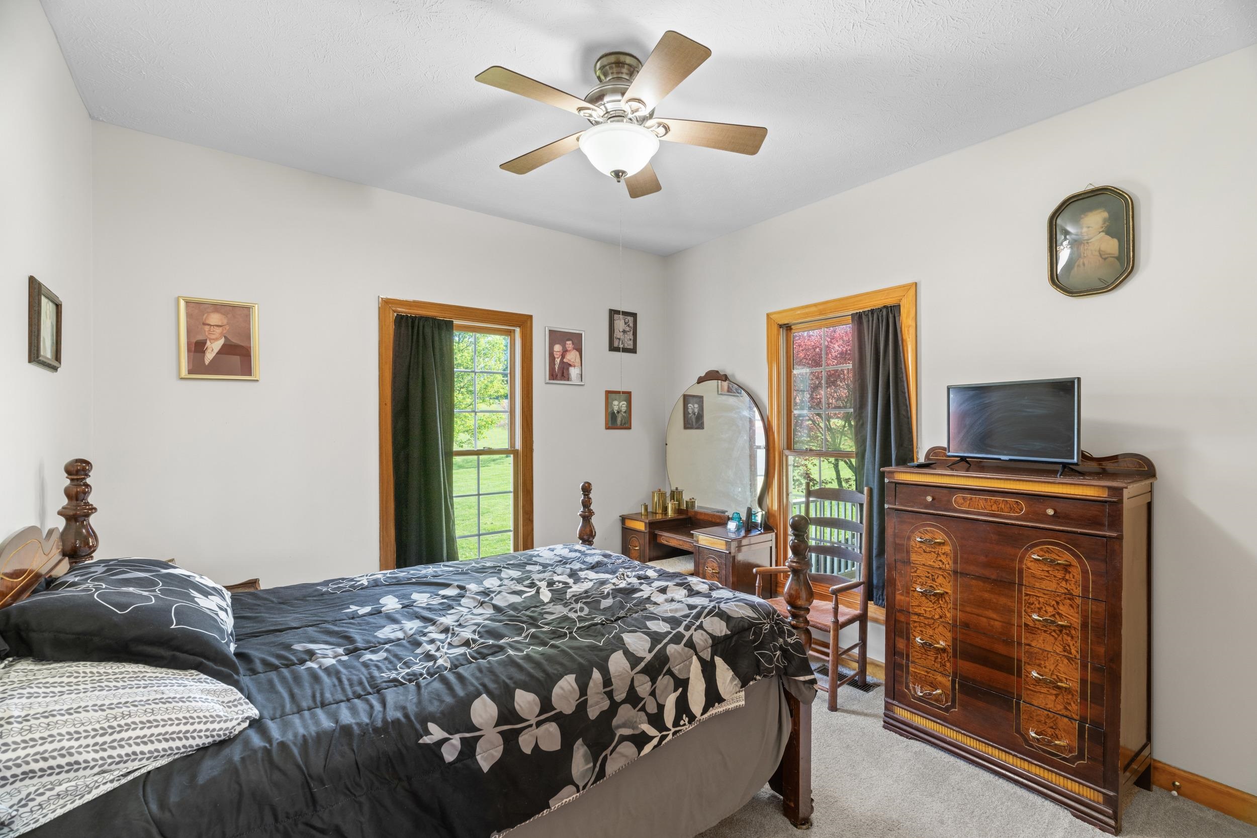 721 LEAPORT RD, VERONA, Virginia 24482, 4 Bedrooms Bedrooms, ,3 BathroomsBathrooms,Residential,721 LEAPORT RD,675556 MLS # 675556 721 LEAPORT RD, VERONA, Virginia 24482, 4 Bedrooms Bedrooms, ,3 BathroomsBathrooms,Residential,721 LEAPORT RD,675556 MLS # 675556