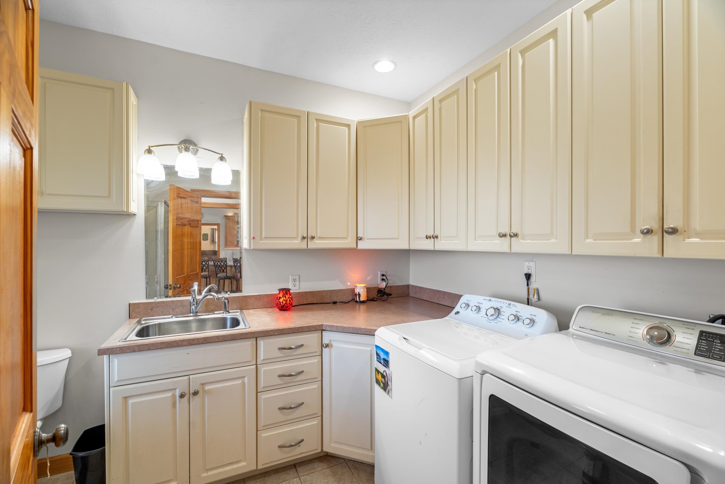 721 LEAPORT RD, VERONA, Virginia 24482, 4 Bedrooms Bedrooms, ,3 BathroomsBathrooms,Residential,721 LEAPORT RD,675556 MLS # 675556 721 LEAPORT RD, VERONA, Virginia 24482, 4 Bedrooms Bedrooms, ,3 BathroomsBathrooms,Residential,721 LEAPORT RD,675556 MLS # 675556