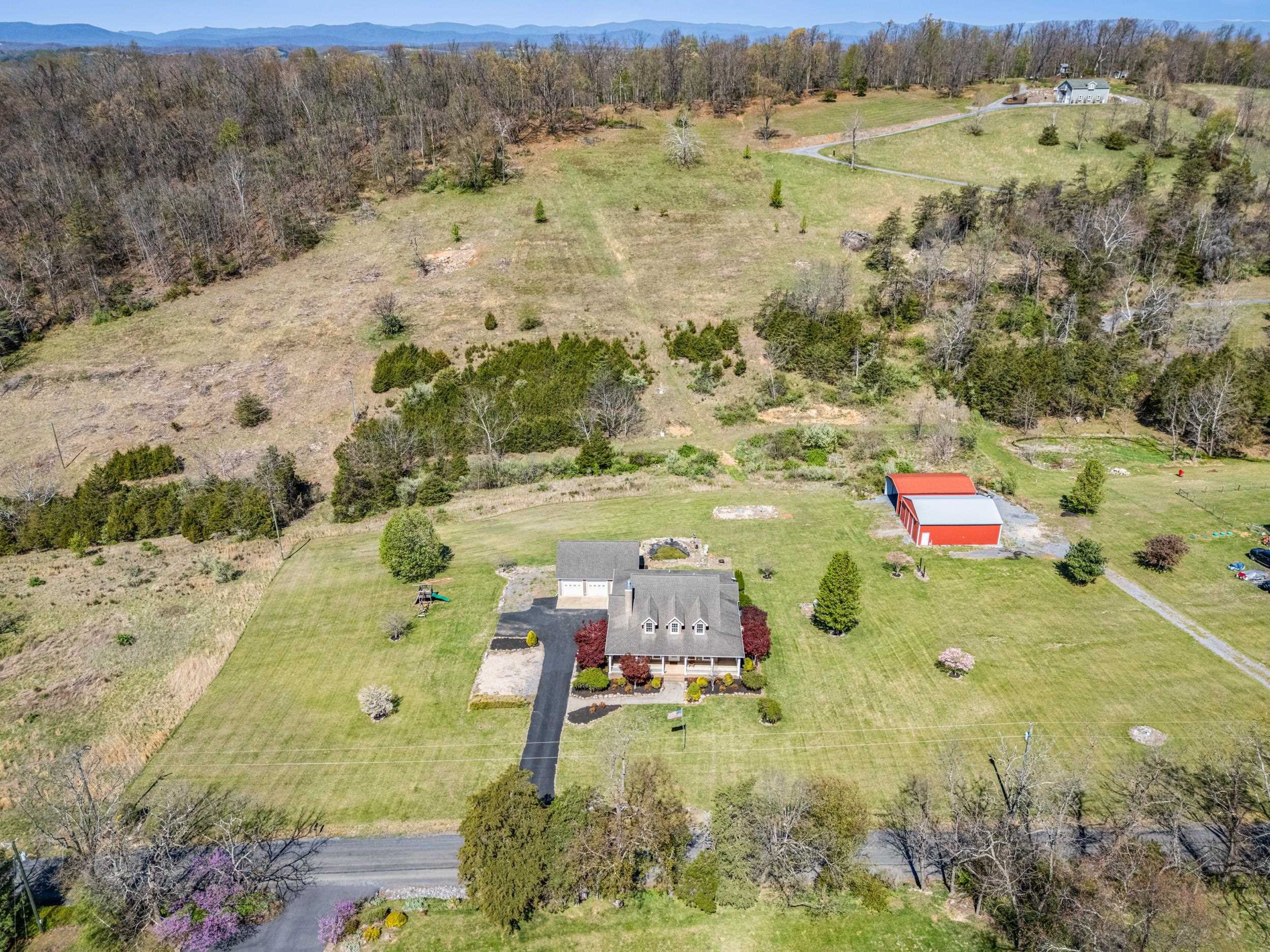 721 LEAPORT RD, VERONA, Virginia 24482, 4 Bedrooms Bedrooms, ,3 BathroomsBathrooms,Residential,721 LEAPORT RD,675556 MLS # 675556 721 LEAPORT RD, VERONA, Virginia 24482, 4 Bedrooms Bedrooms, ,3 BathroomsBathrooms,Residential,721 LEAPORT RD,675556 MLS # 675556