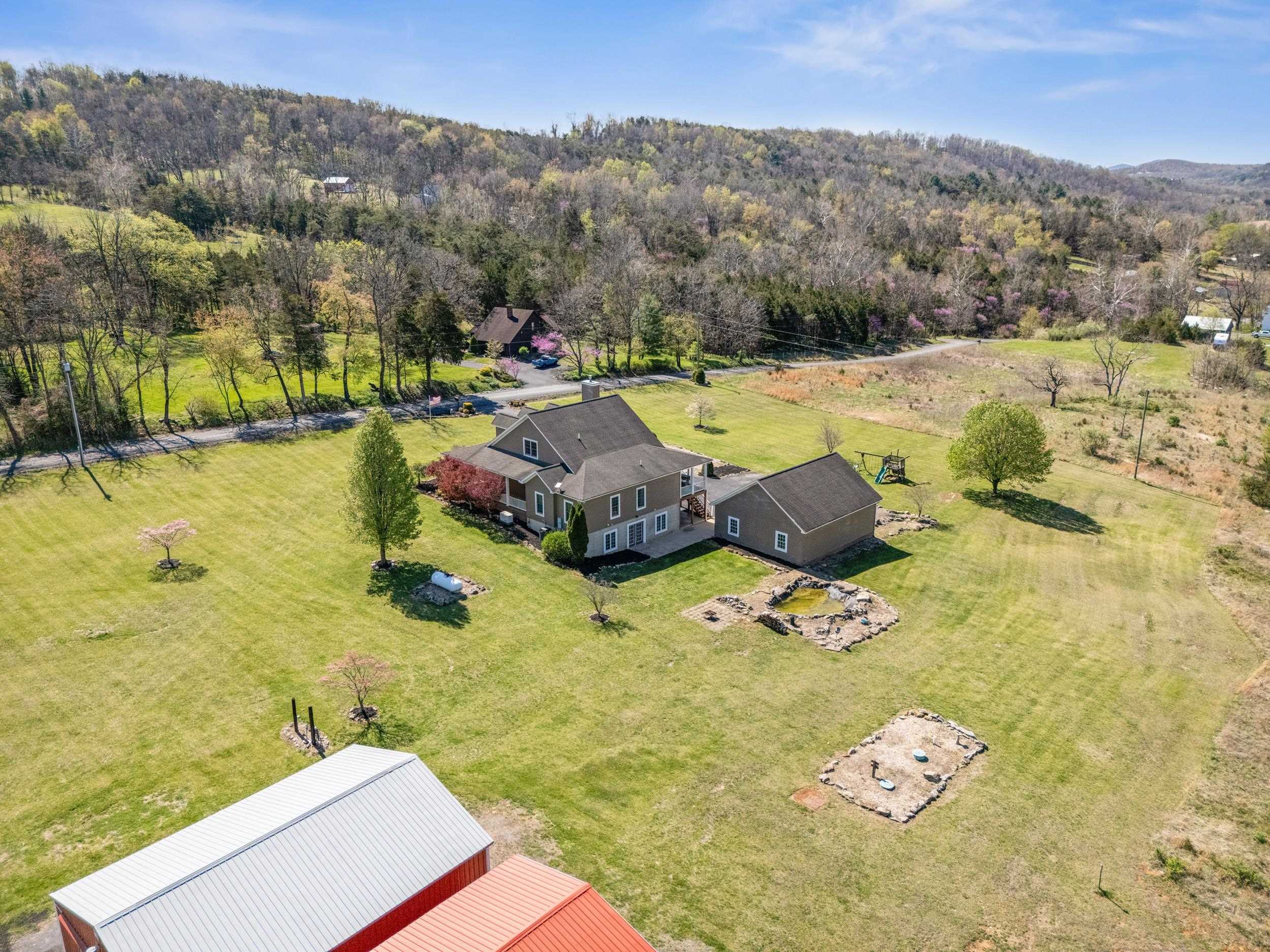721 LEAPORT RD, VERONA, Virginia 24482, 4 Bedrooms Bedrooms, ,3 BathroomsBathrooms,Residential,721 LEAPORT RD,675556 MLS # 675556 721 LEAPORT RD, VERONA, Virginia 24482, 4 Bedrooms Bedrooms, ,3 BathroomsBathrooms,Residential,721 LEAPORT RD,675556 MLS # 675556