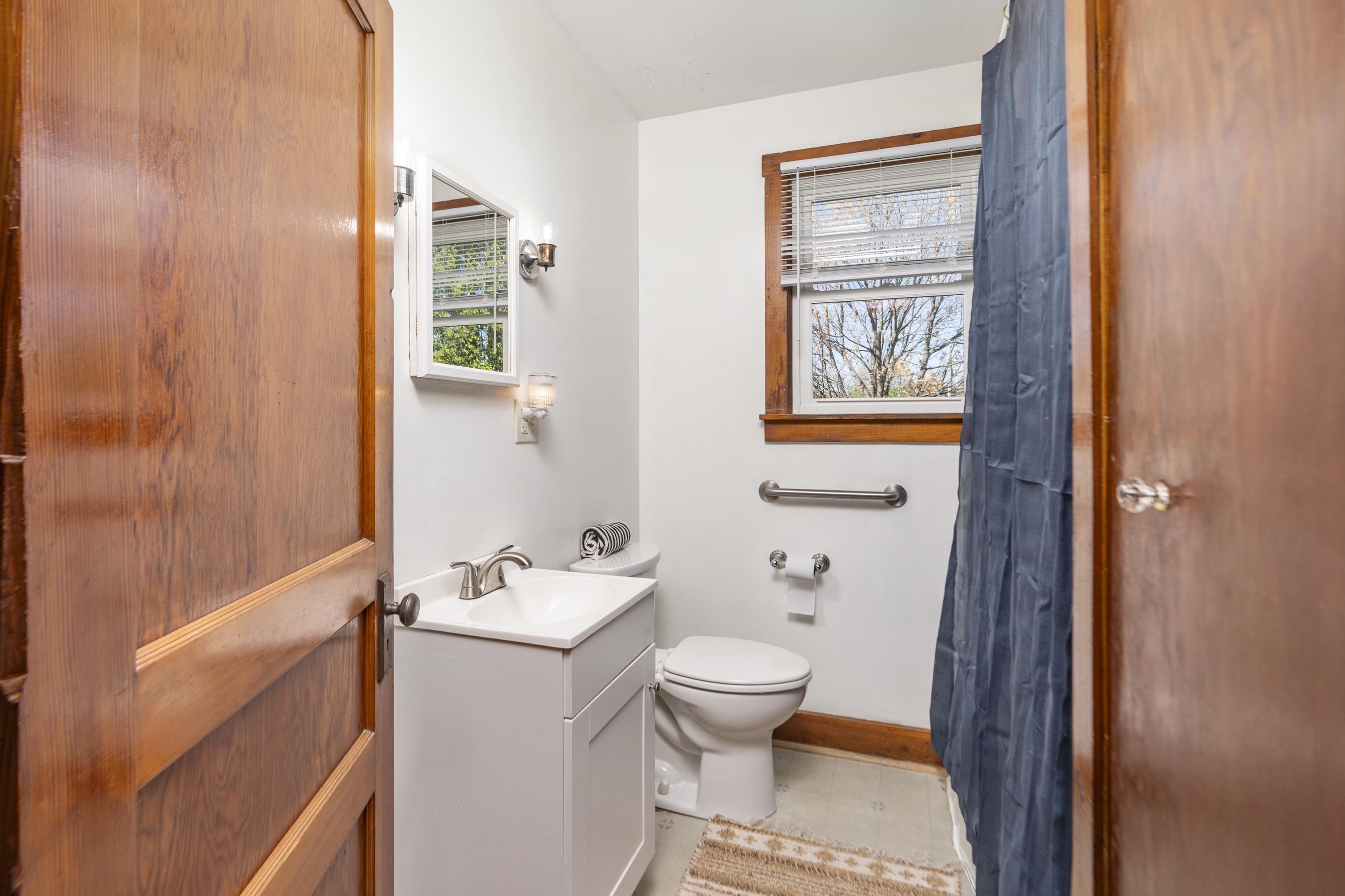 1241 QUICKS MILL RD, STAUNTON, Virginia 24401, 2 Bedrooms Bedrooms, ,1 BathroomBathrooms,Residential,1241 QUICKS MILL RD,675557 MLS # 675557