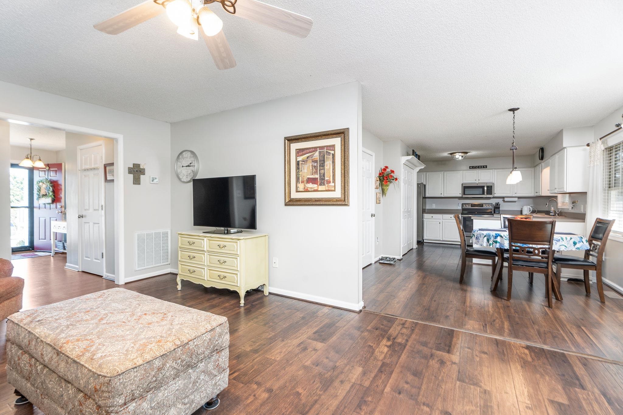 204 DEVON CT, WAYNESBORO, Virginia 22980, 3 Bedrooms Bedrooms, ,2 BathroomsBathrooms,Residential,One level dream home,204 DEVON CT,675559 MLS # 675559