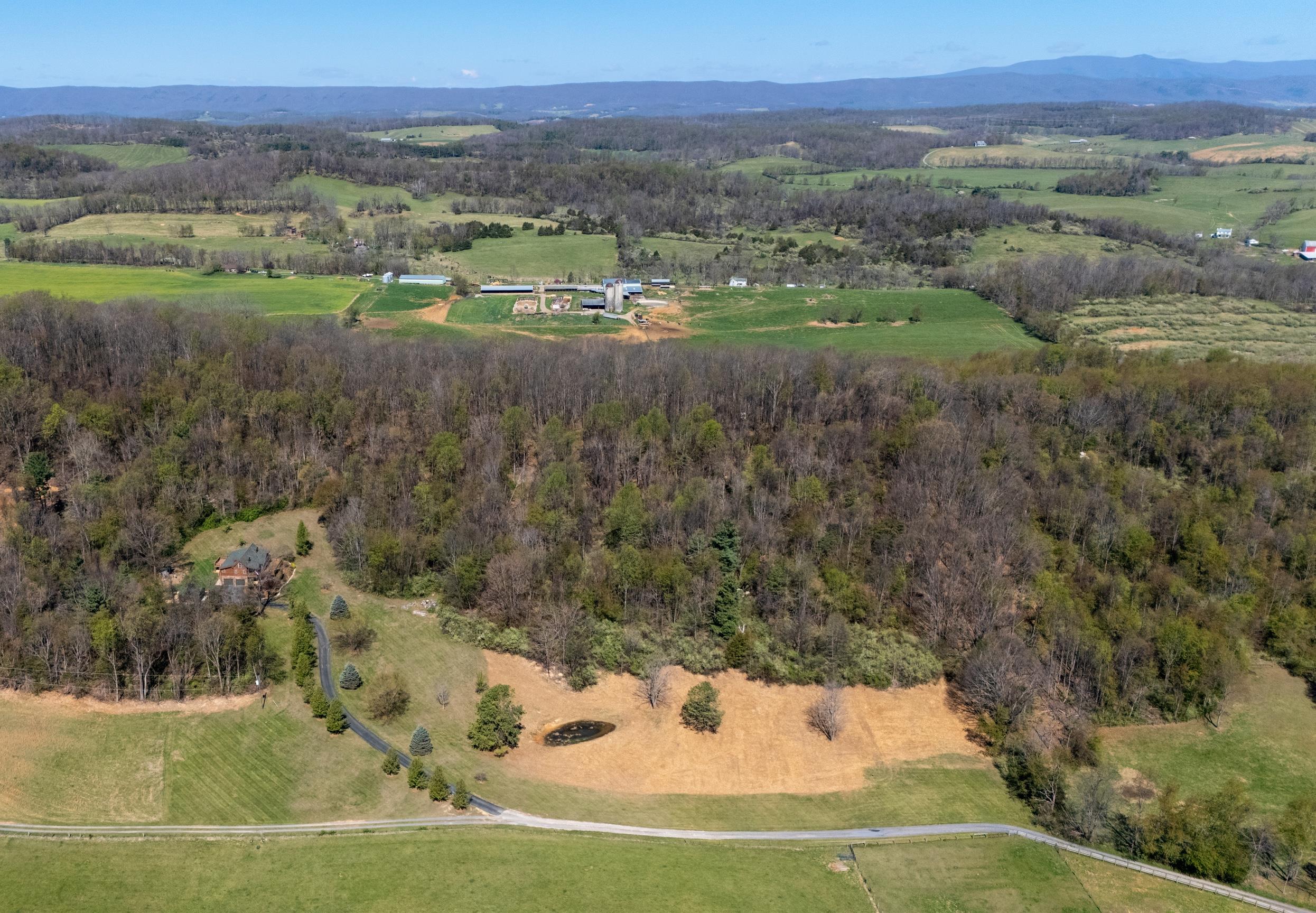 115 SPRING CROSSING LN, STEELES TAVERN, Virginia 24476, 3 Bedrooms Bedrooms, ,2 BathroomsBathrooms,Residential,115 SPRING CROSSING LN,675560 MLS # 675560