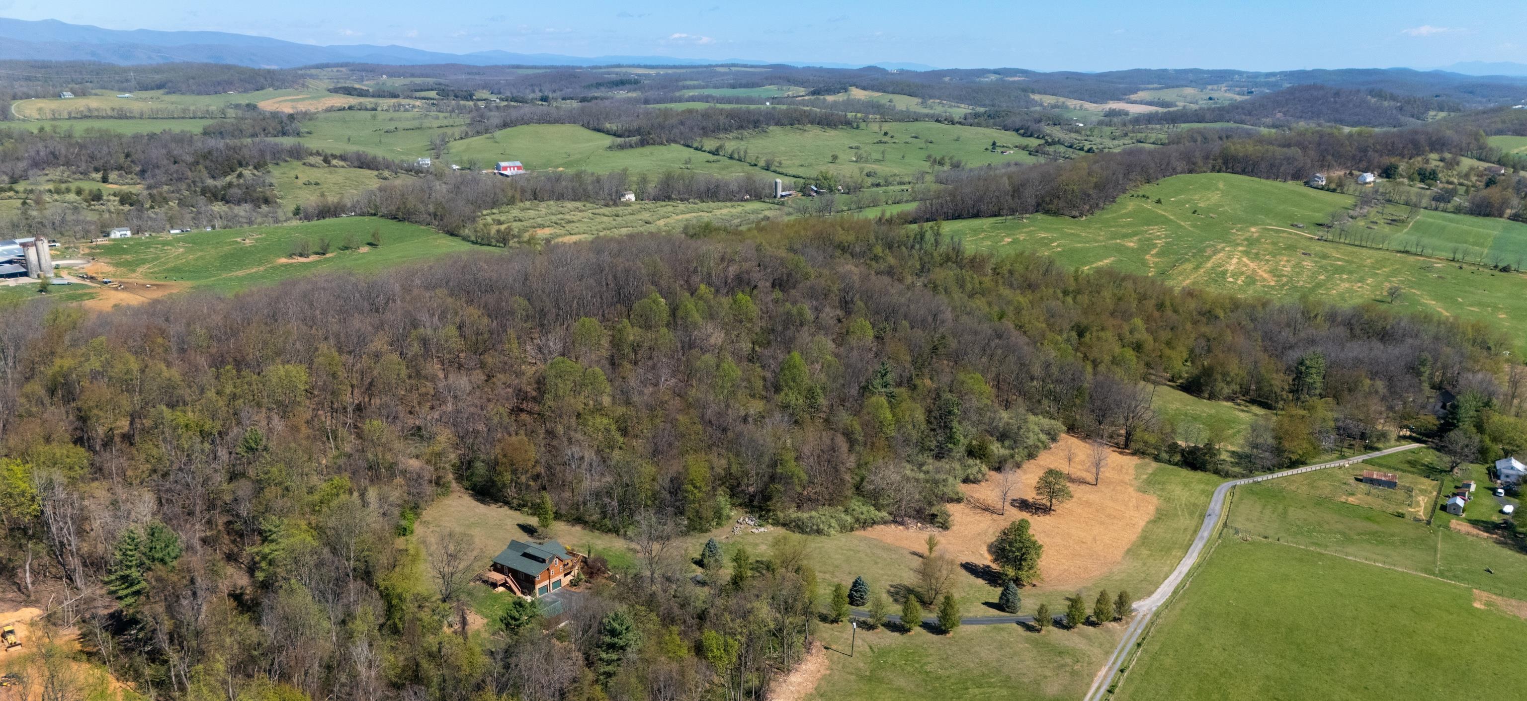 115 SPRING CROSSING LN, STEELES TAVERN, Virginia 24476, 3 Bedrooms Bedrooms, ,2 BathroomsBathrooms,Residential,115 SPRING CROSSING LN,675560 MLS # 675560