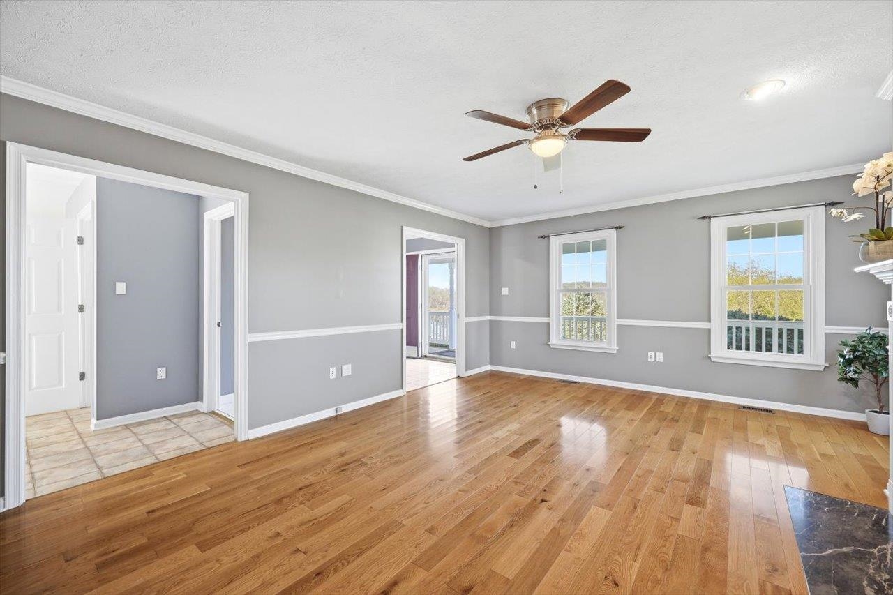 94 SHACKELFORD LN, VERONA, Virginia 24482, 4 Bedrooms Bedrooms, ,3 BathroomsBathrooms,Residential,94 SHACKELFORD LN,675565 MLS # 675565 94 SHACKELFORD LN, VERONA, Virginia 24482, 4 Bedrooms Bedrooms, ,3 BathroomsBathrooms,Residential,94 SHACKELFORD LN,675565 MLS # 675565