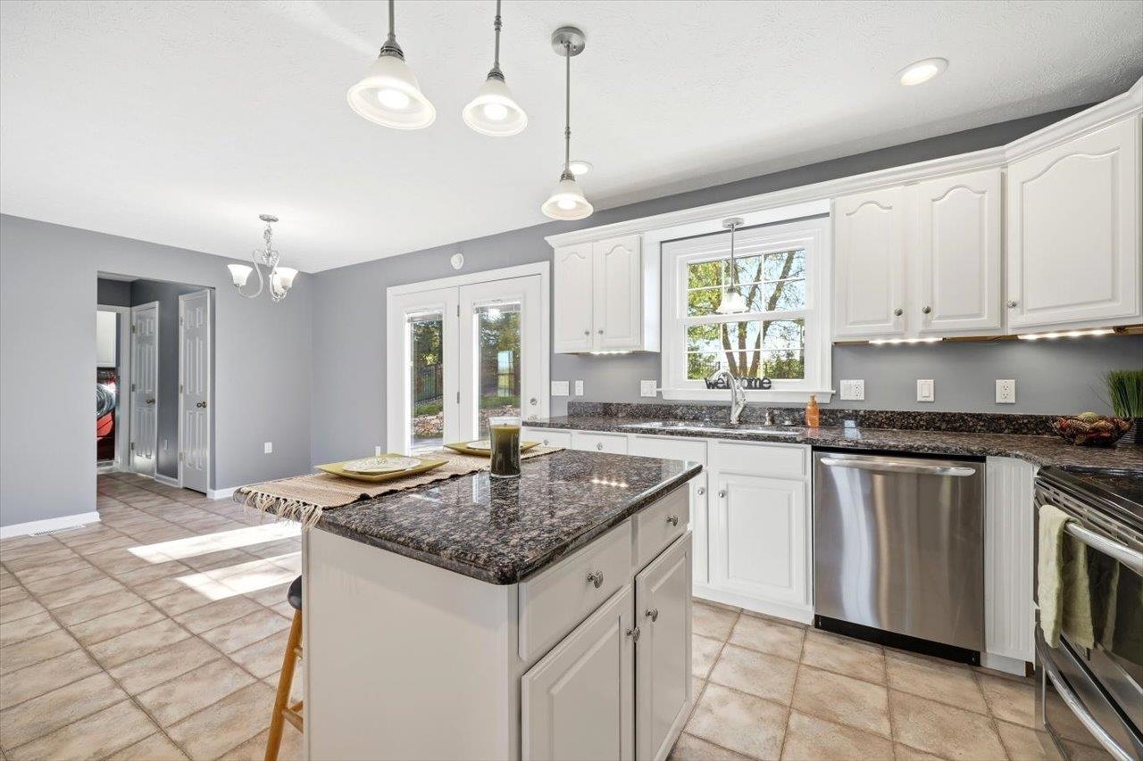 94 SHACKELFORD LN, VERONA, Virginia 24482, 4 Bedrooms Bedrooms, ,3 BathroomsBathrooms,Residential,94 SHACKELFORD LN,675565 MLS # 675565 94 SHACKELFORD LN, VERONA, Virginia 24482, 4 Bedrooms Bedrooms, ,3 BathroomsBathrooms,Residential,94 SHACKELFORD LN,675565 MLS # 675565