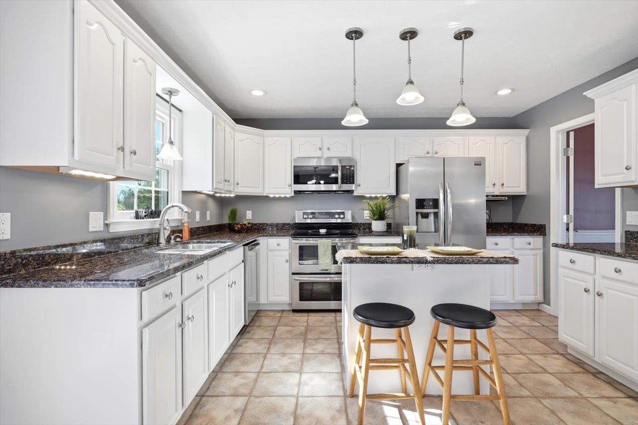 94 SHACKELFORD LN, VERONA, Virginia 24482, 4 Bedrooms Bedrooms, ,3 BathroomsBathrooms,Residential,94 SHACKELFORD LN,675565 MLS # 675565 94 SHACKELFORD LN, VERONA, Virginia 24482, 4 Bedrooms Bedrooms, ,3 BathroomsBathrooms,Residential,94 SHACKELFORD LN,675565 MLS # 675565