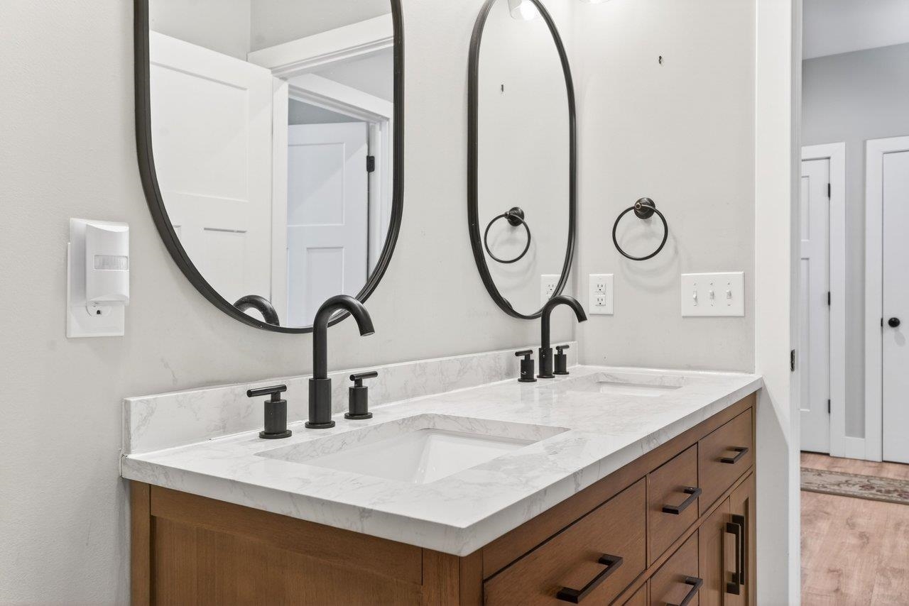 313 WILLOW OAK DR, ELKTON, Virginia 22827, 3 Bedrooms Bedrooms, ,2 BathroomsBathrooms,Residential,313 WILLOW OAK DR,675566 MLS # 675566