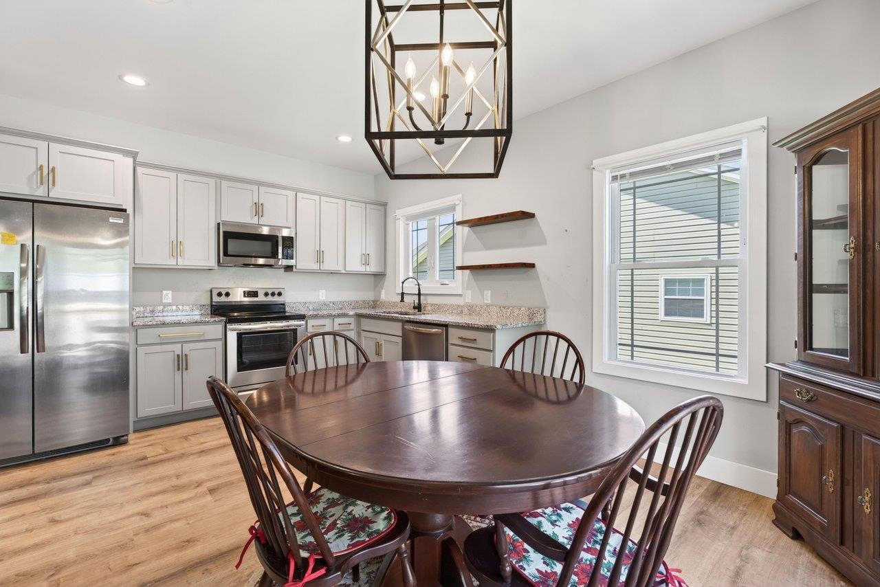 313 WILLOW OAK DR, ELKTON, Virginia 22827, 3 Bedrooms Bedrooms, ,2 BathroomsBathrooms,Residential,313 WILLOW OAK DR,675566 MLS # 675566