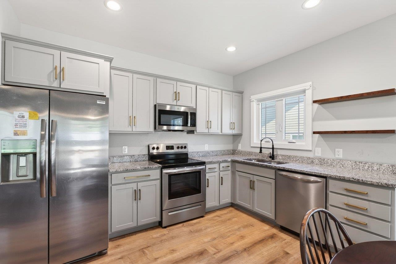 313 WILLOW OAK DR, ELKTON, Virginia 22827, 3 Bedrooms Bedrooms, ,2 BathroomsBathrooms,Residential,313 WILLOW OAK DR,675566 MLS # 675566