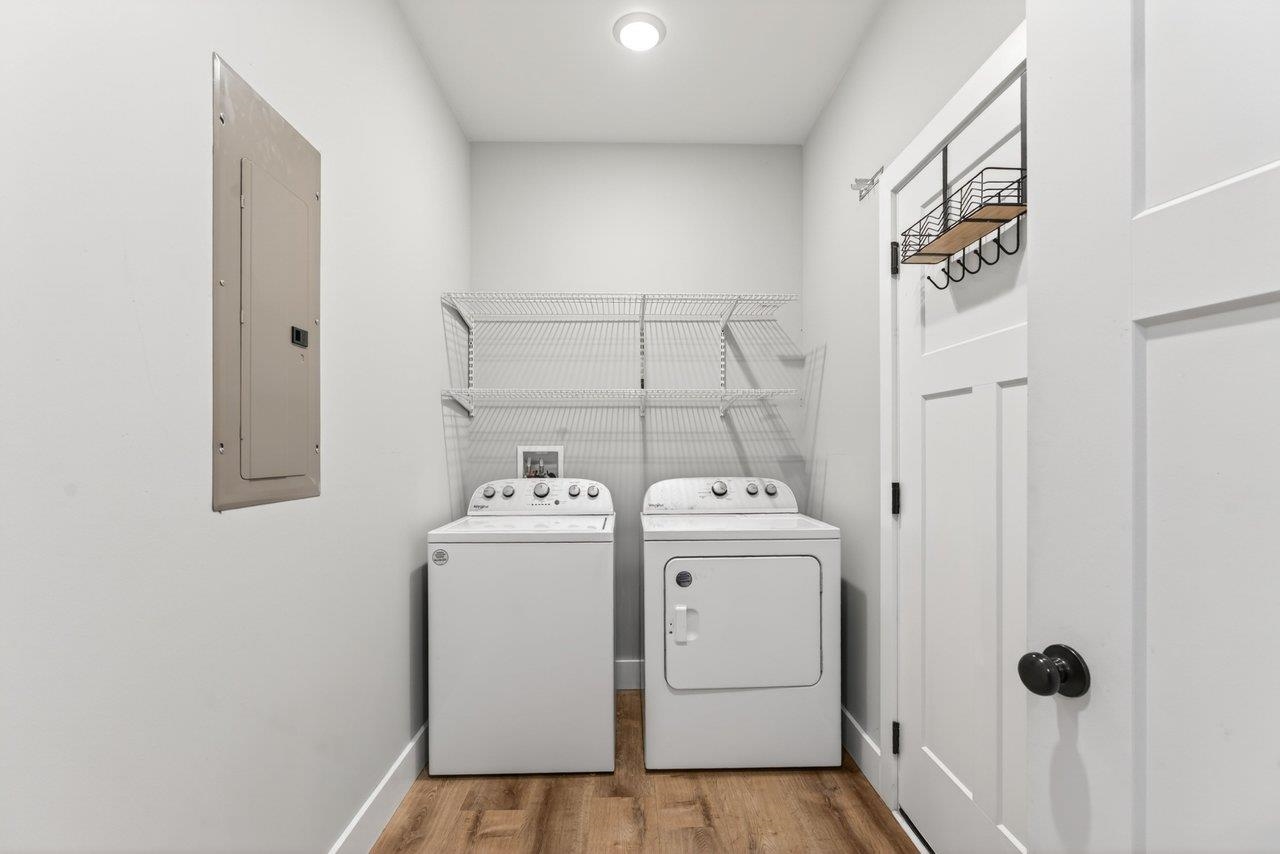 313 WILLOW OAK DR, ELKTON, Virginia 22827, 3 Bedrooms Bedrooms, ,2 BathroomsBathrooms,Residential,313 WILLOW OAK DR,675566 MLS # 675566