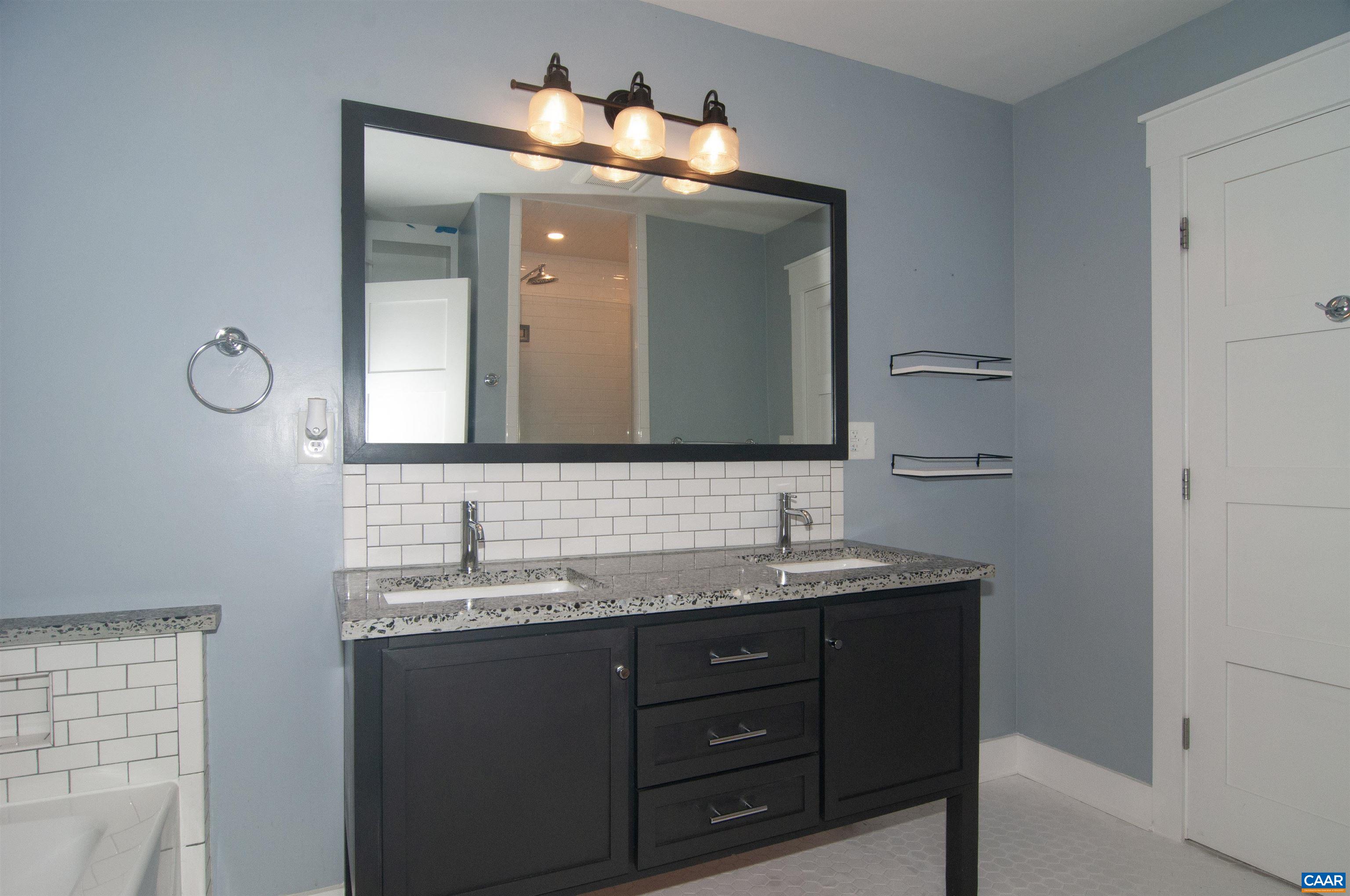 4600 ADVANCE MILLS RD, EARLYSVILLE, Virginia 22936, 4 Bedrooms Bedrooms, ,3 BathroomsBathrooms,Residential,4600 ADVANCE MILLS RD,675567 MLS # 675567