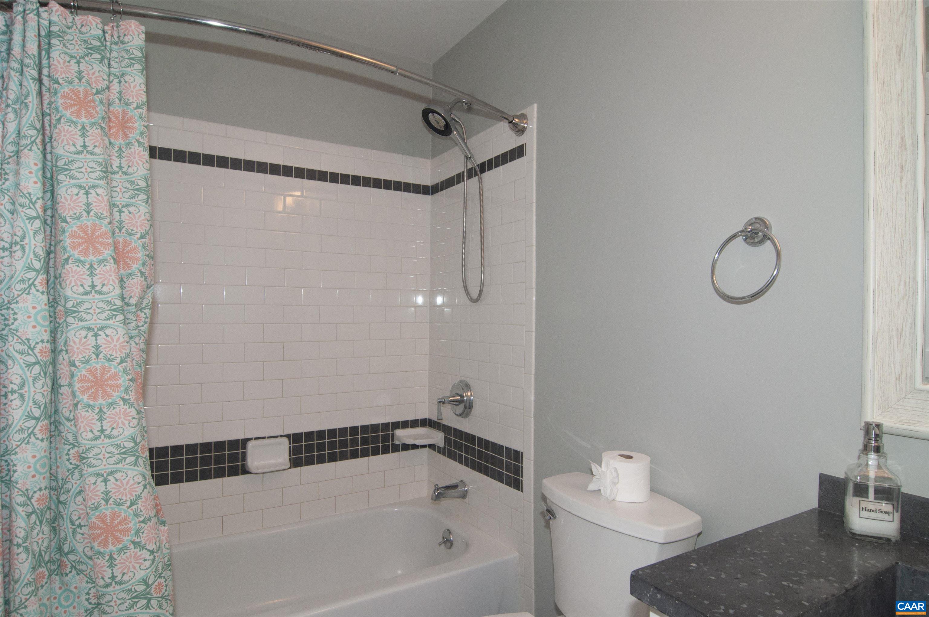 4600 ADVANCE MILLS RD, EARLYSVILLE, Virginia 22936, 4 Bedrooms Bedrooms, ,3 BathroomsBathrooms,Residential,4600 ADVANCE MILLS RD,675567 MLS # 675567