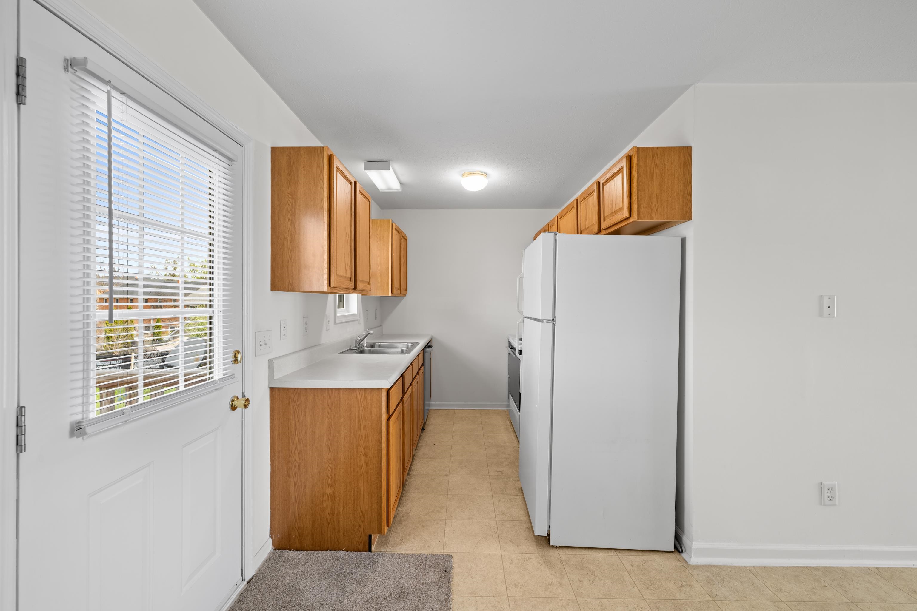 108 PLEASANT HILL RD, HARRISONBURG, Virginia 22801, 4 Bedrooms Bedrooms, ,2 BathroomsBathrooms,Residential,108 PLEASANT HILL RD,675568 MLS # 675568