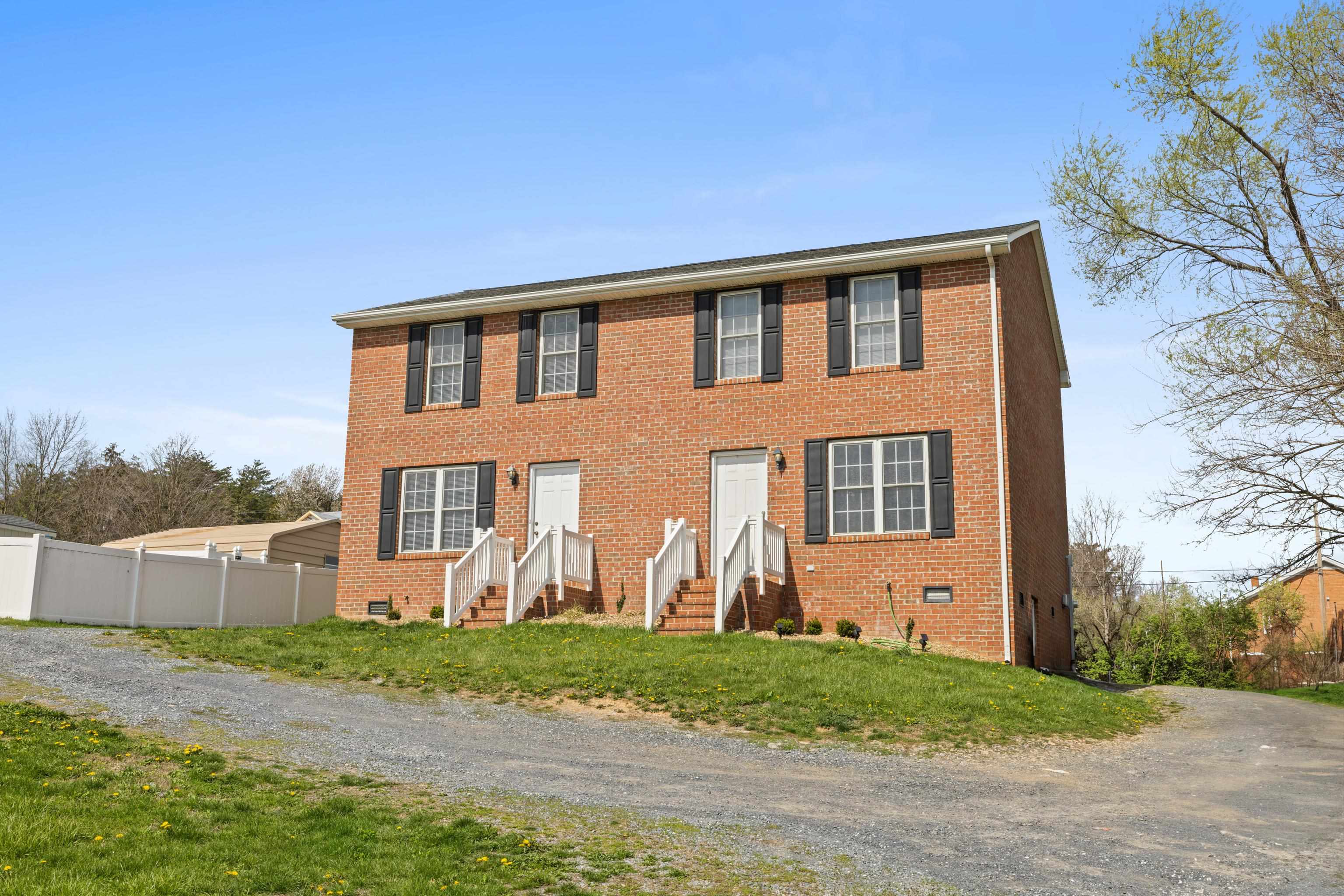 108 PLEASANT HILL RD, HARRISONBURG, Virginia 22801, 4 Bedrooms Bedrooms, ,2 BathroomsBathrooms,Residential,108 PLEASANT HILL RD,675568 MLS # 675568