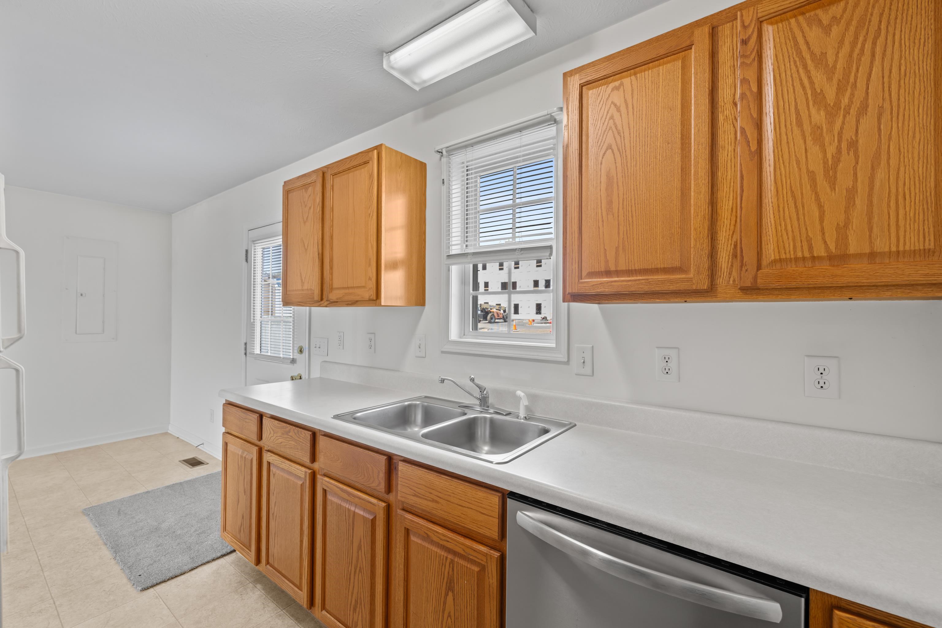 108 PLEASANT HILL RD, HARRISONBURG, Virginia 22801, 4 Bedrooms Bedrooms, ,2 BathroomsBathrooms,Residential,108 PLEASANT HILL RD,675568 MLS # 675568