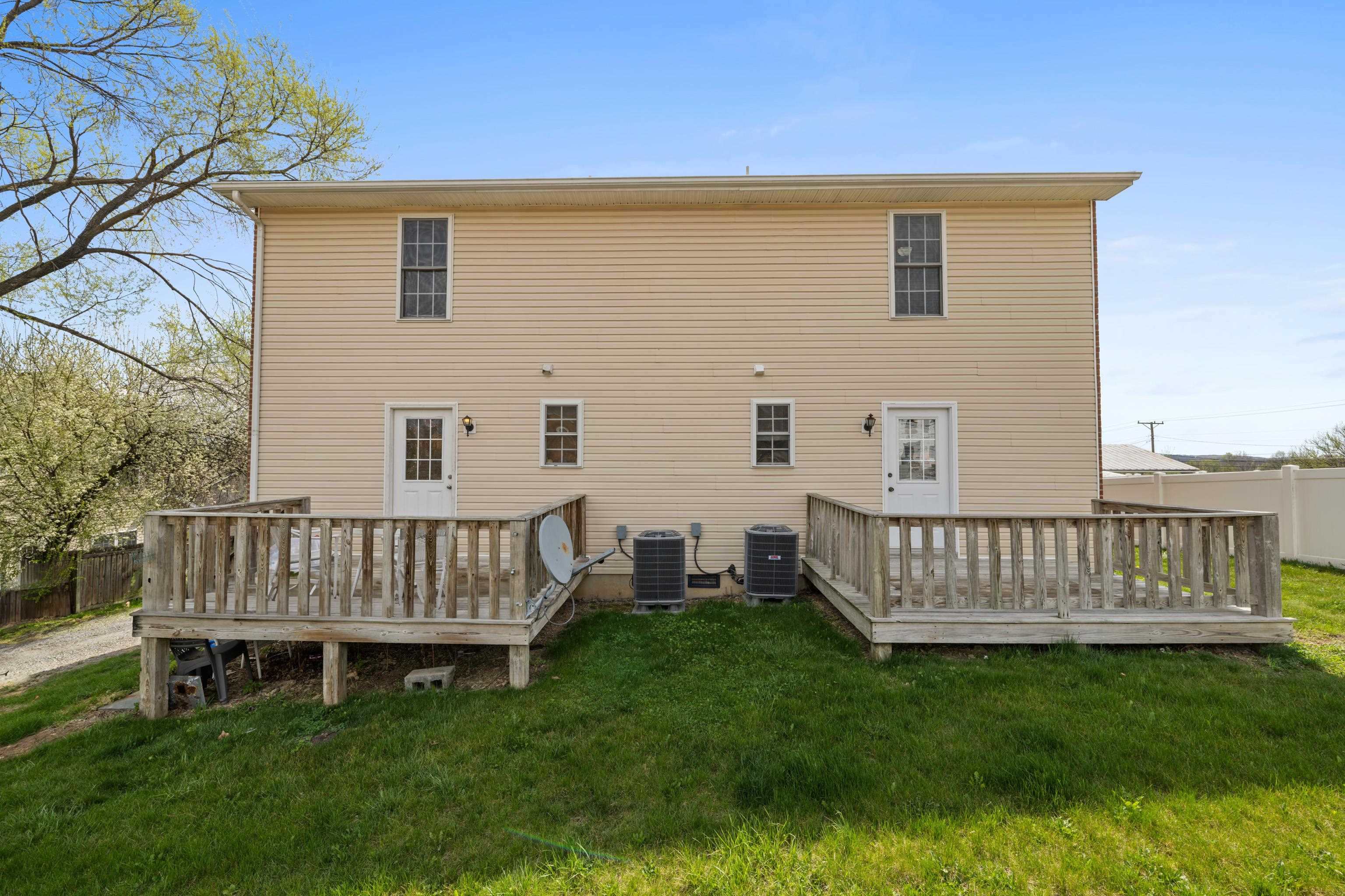 108 PLEASANT HILL RD, HARRISONBURG, Virginia 22801, 4 Bedrooms Bedrooms, ,2 BathroomsBathrooms,Residential,108 PLEASANT HILL RD,675568 MLS # 675568