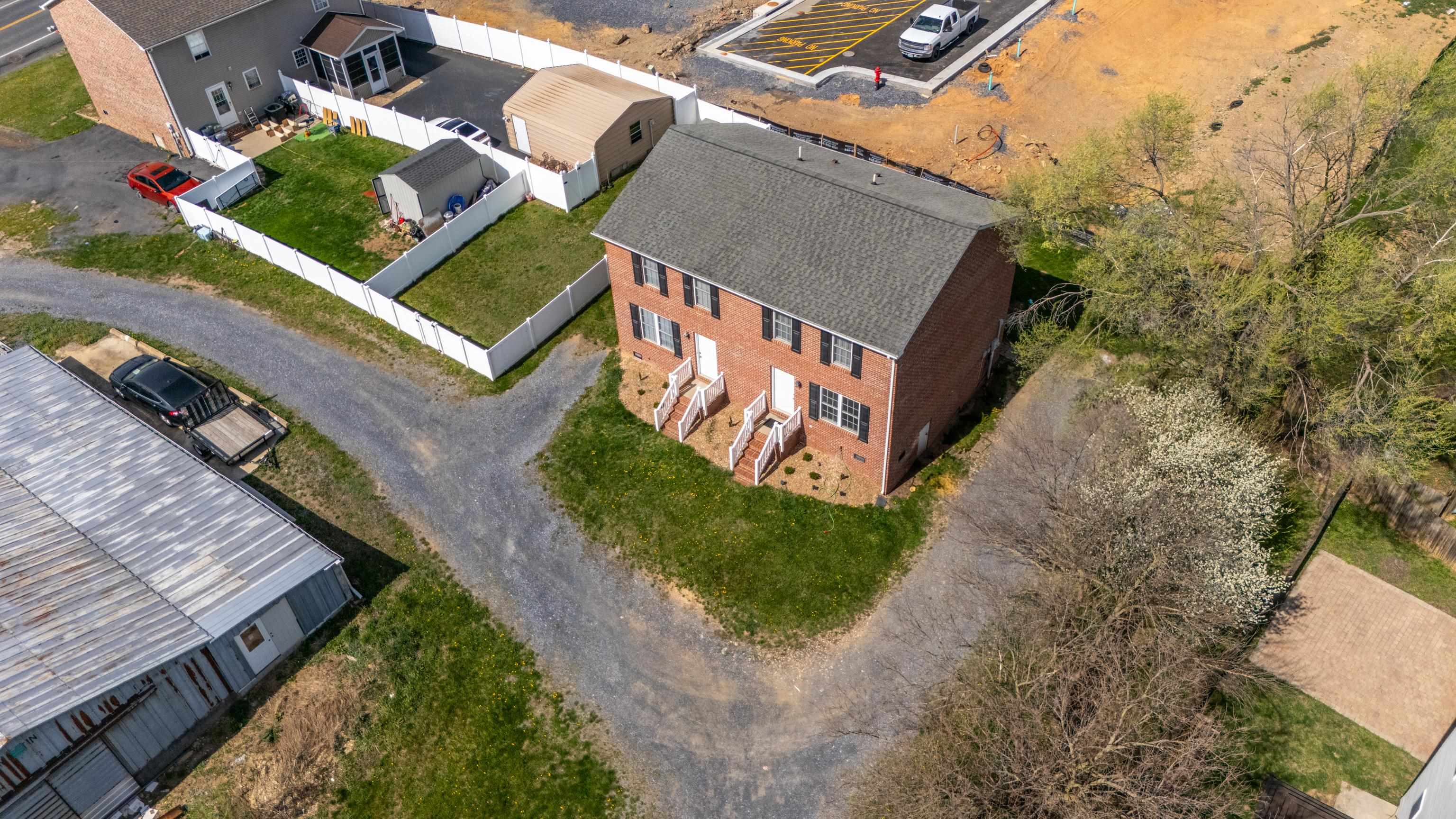 108 PLEASANT HILL RD, HARRISONBURG, Virginia 22801, 4 Bedrooms Bedrooms, ,2 BathroomsBathrooms,Residential,108 PLEASANT HILL RD,675568 MLS # 675568